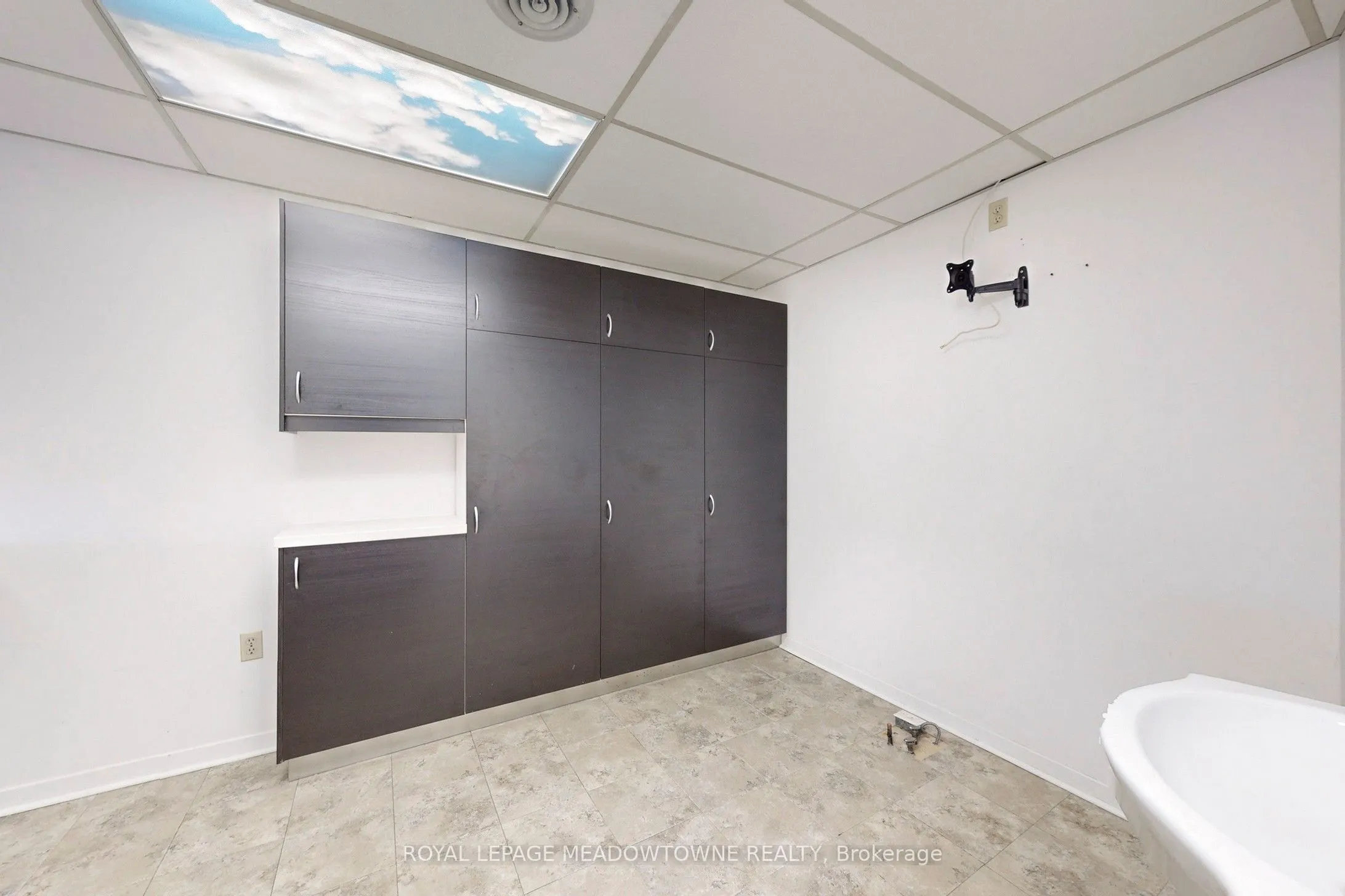 24 Guelph Street, #2