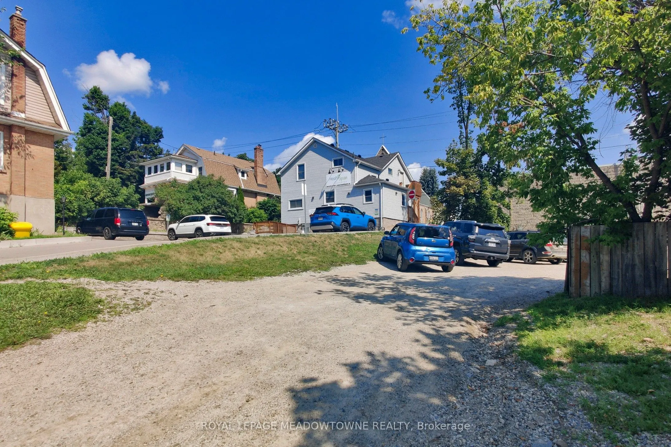24 Guelph Street, #2