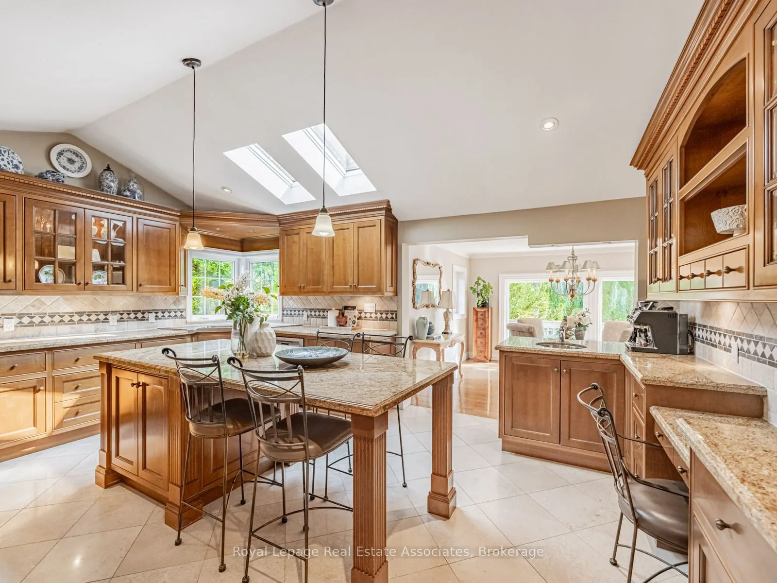 1046 Springhill Drive