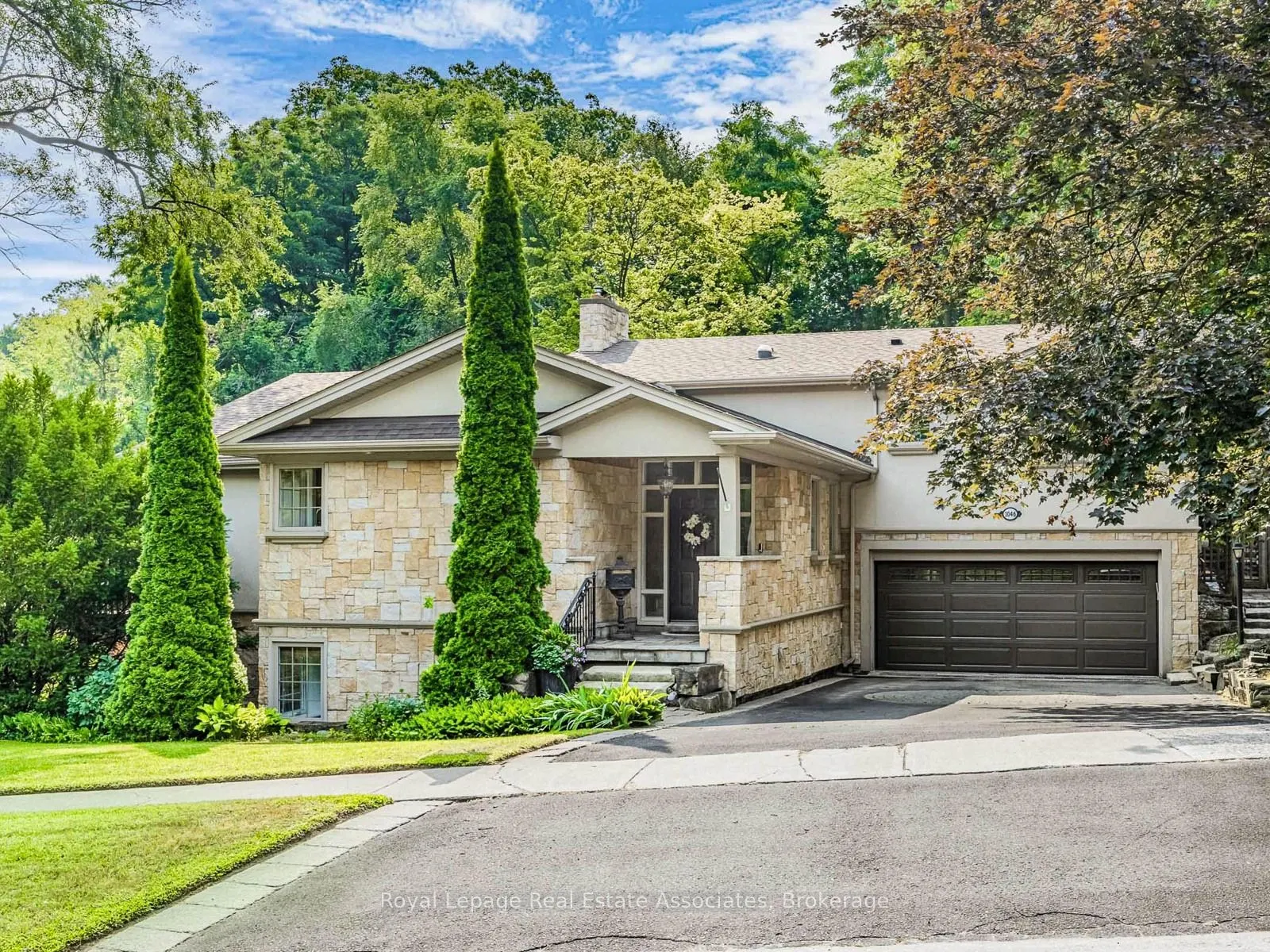 1046 Springhill Drive