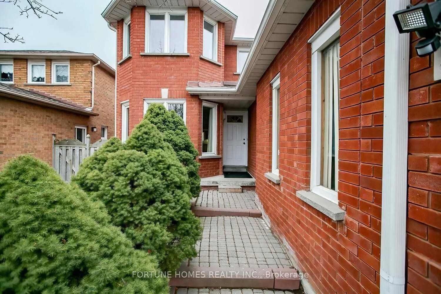 90 Major William Sharpe Drive