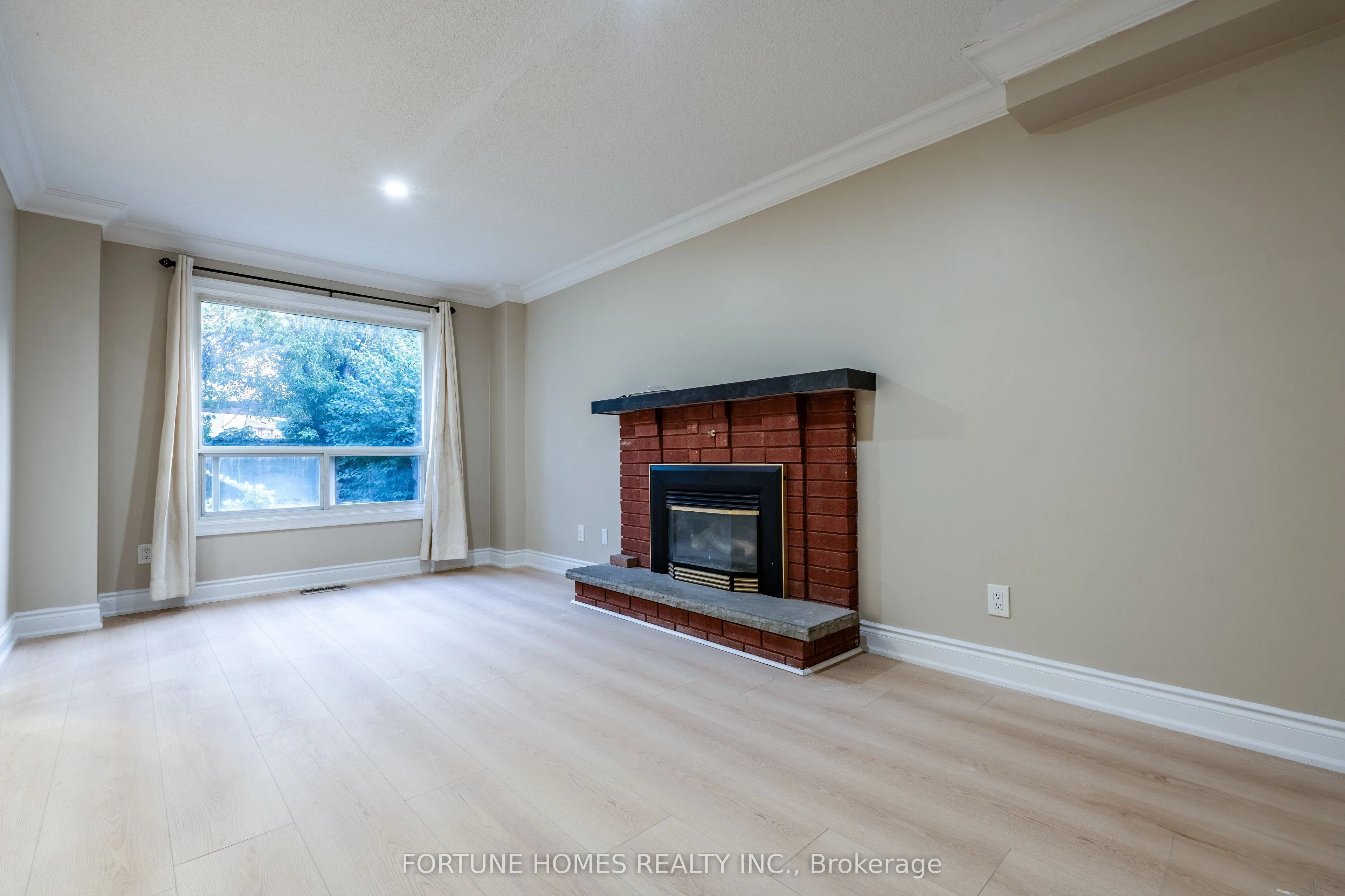 90 Major William Sharpe Drive