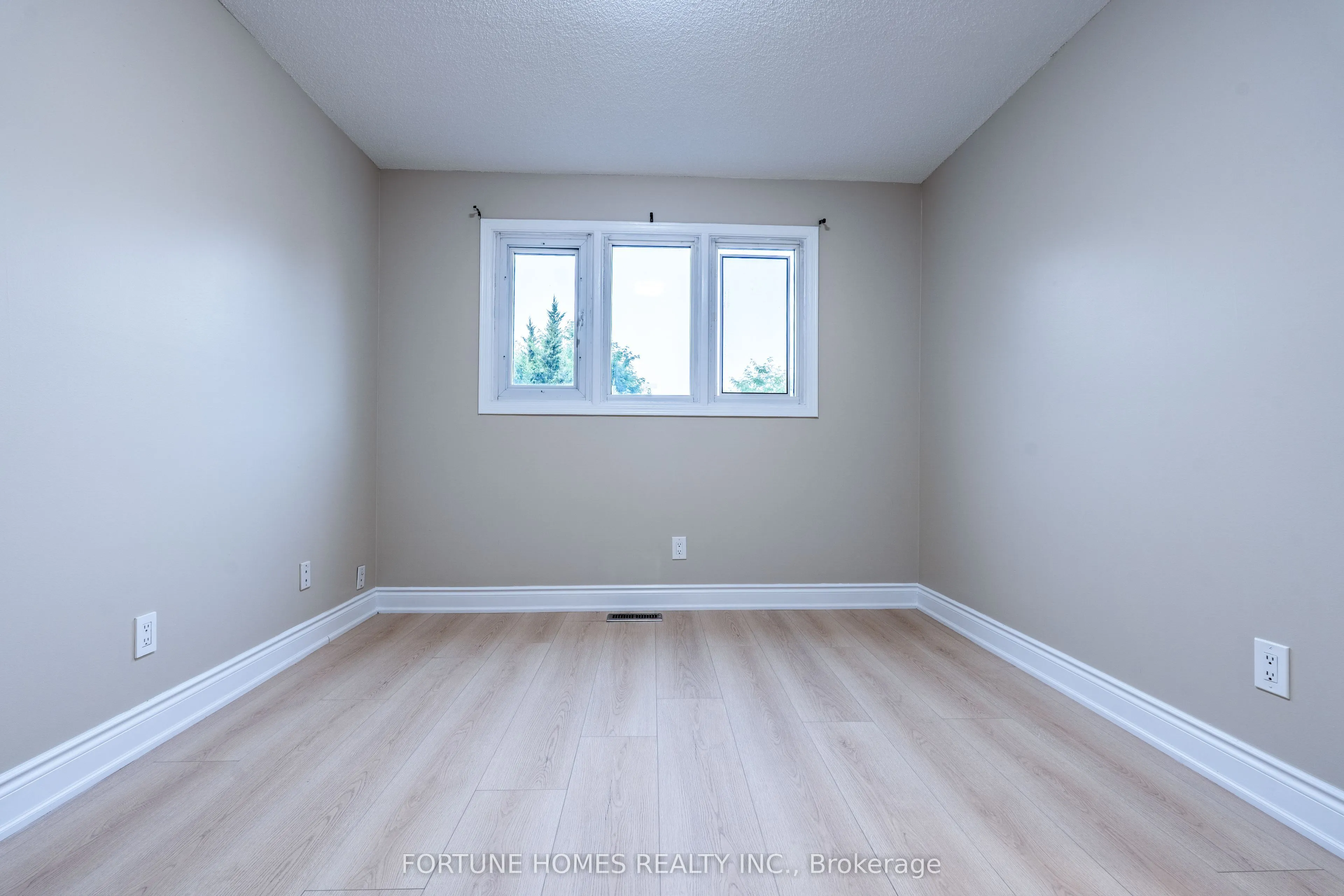 90 Major William Sharpe Drive