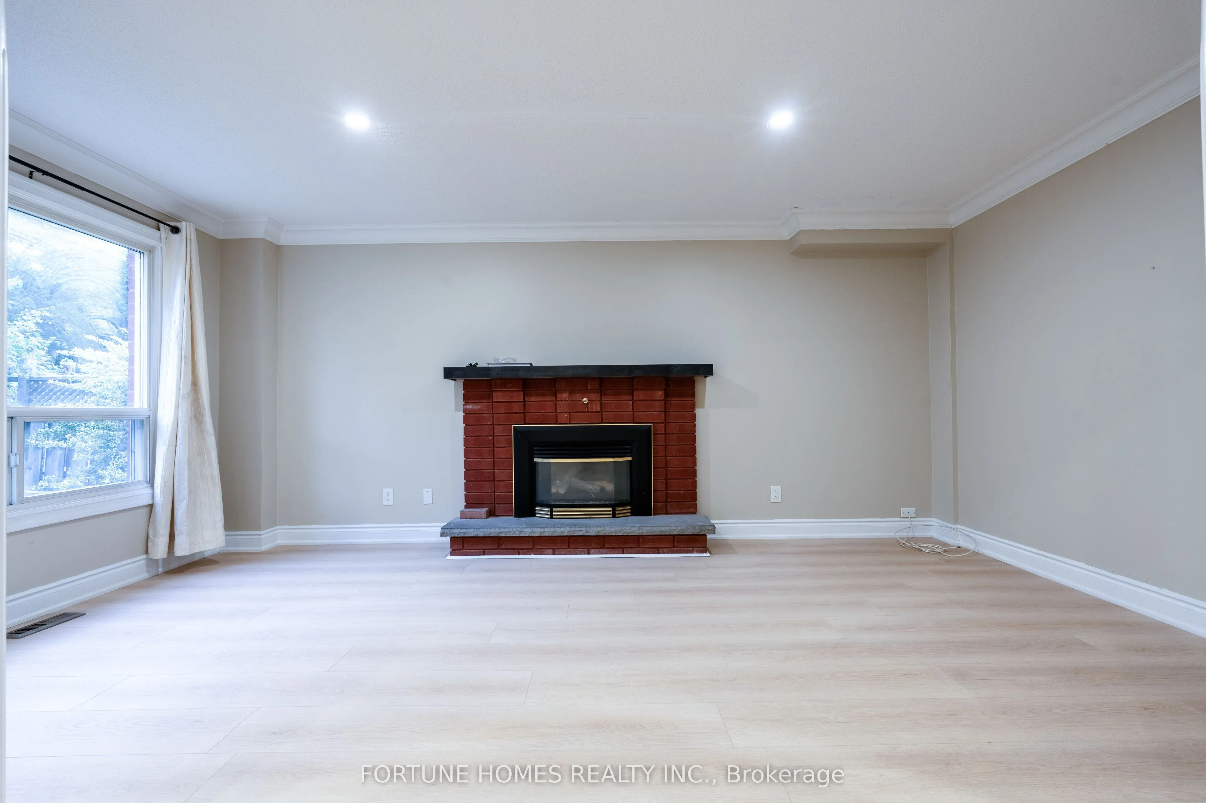90 Major William Sharpe Drive