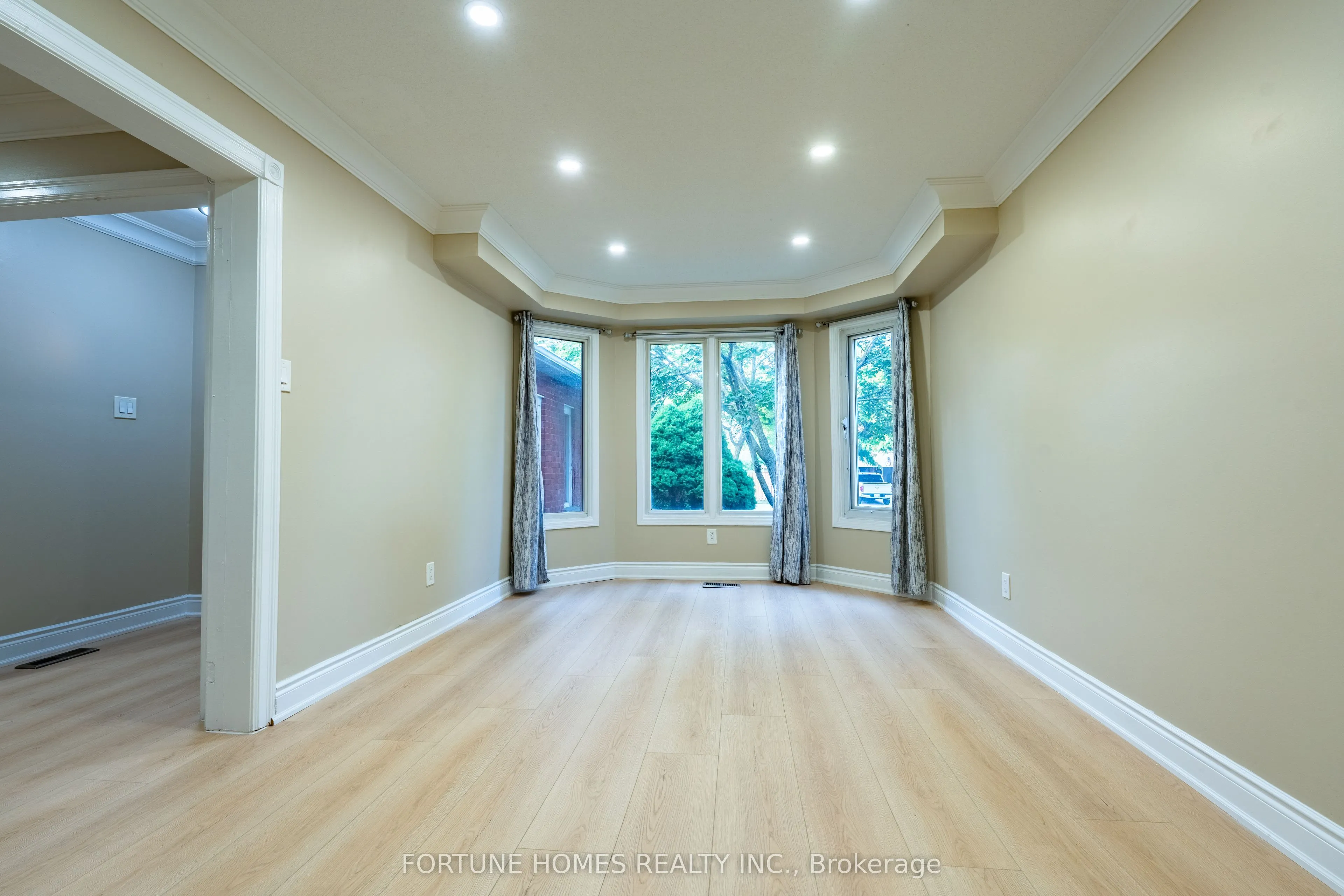 90 Major William Sharpe Drive