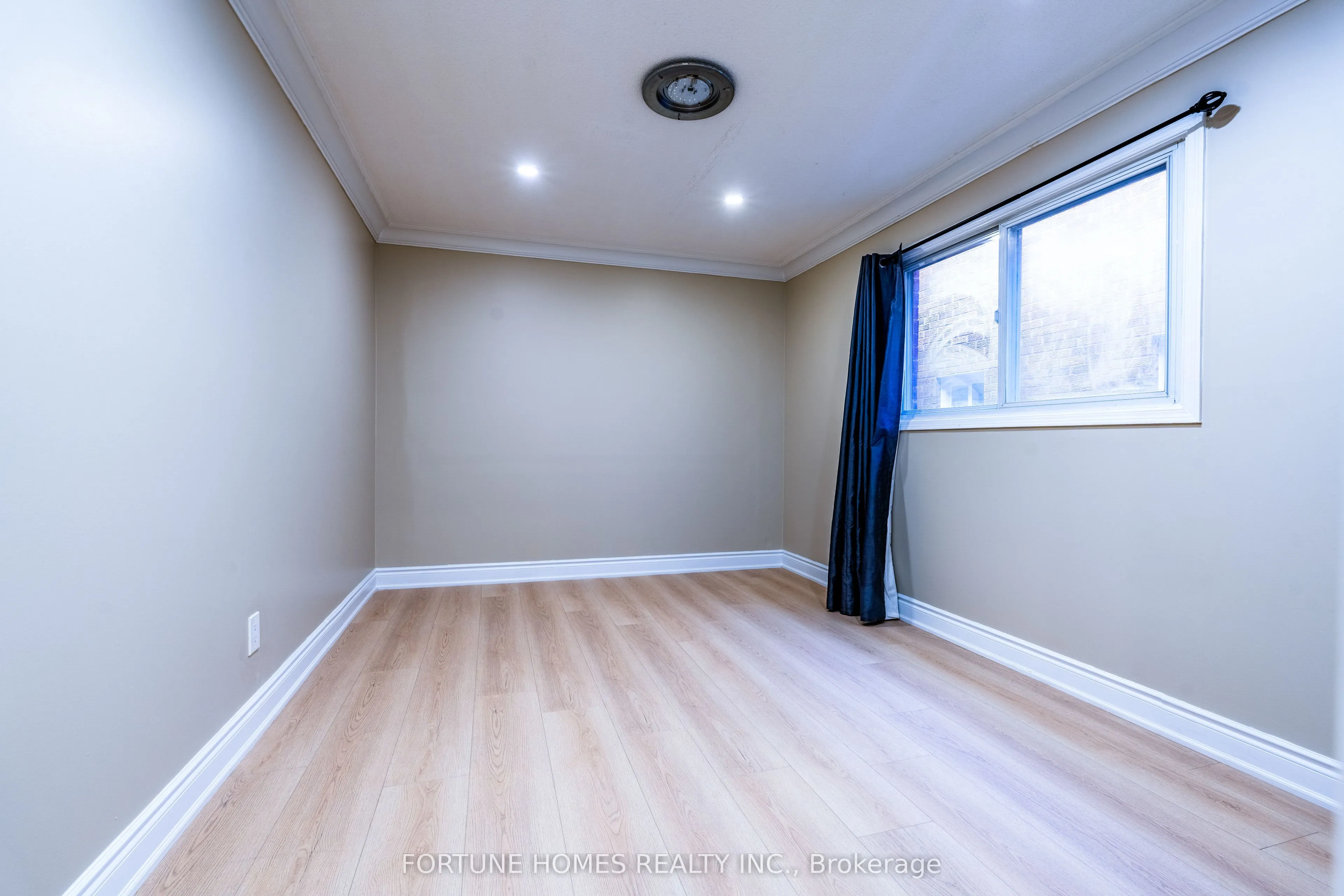 90 Major William Sharpe Drive