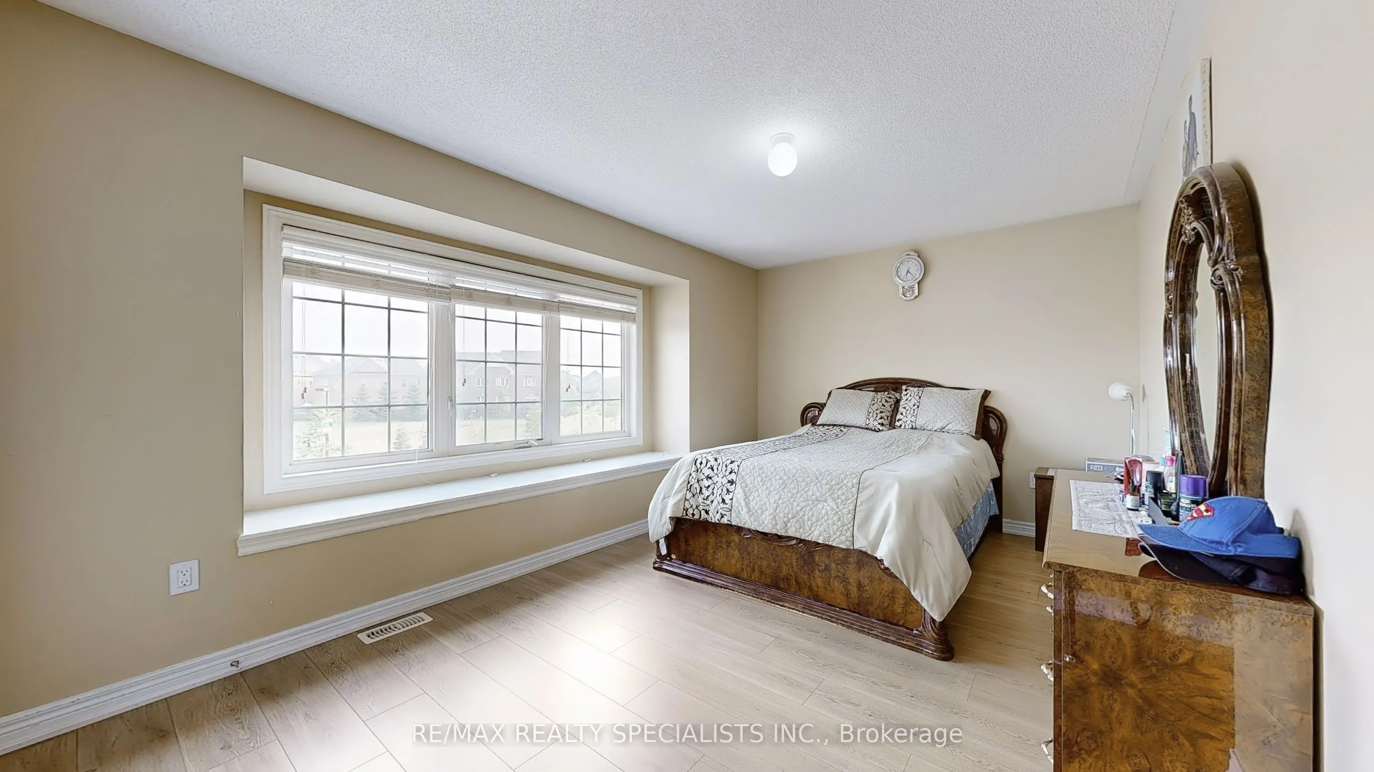 53 Heatherglen Drive