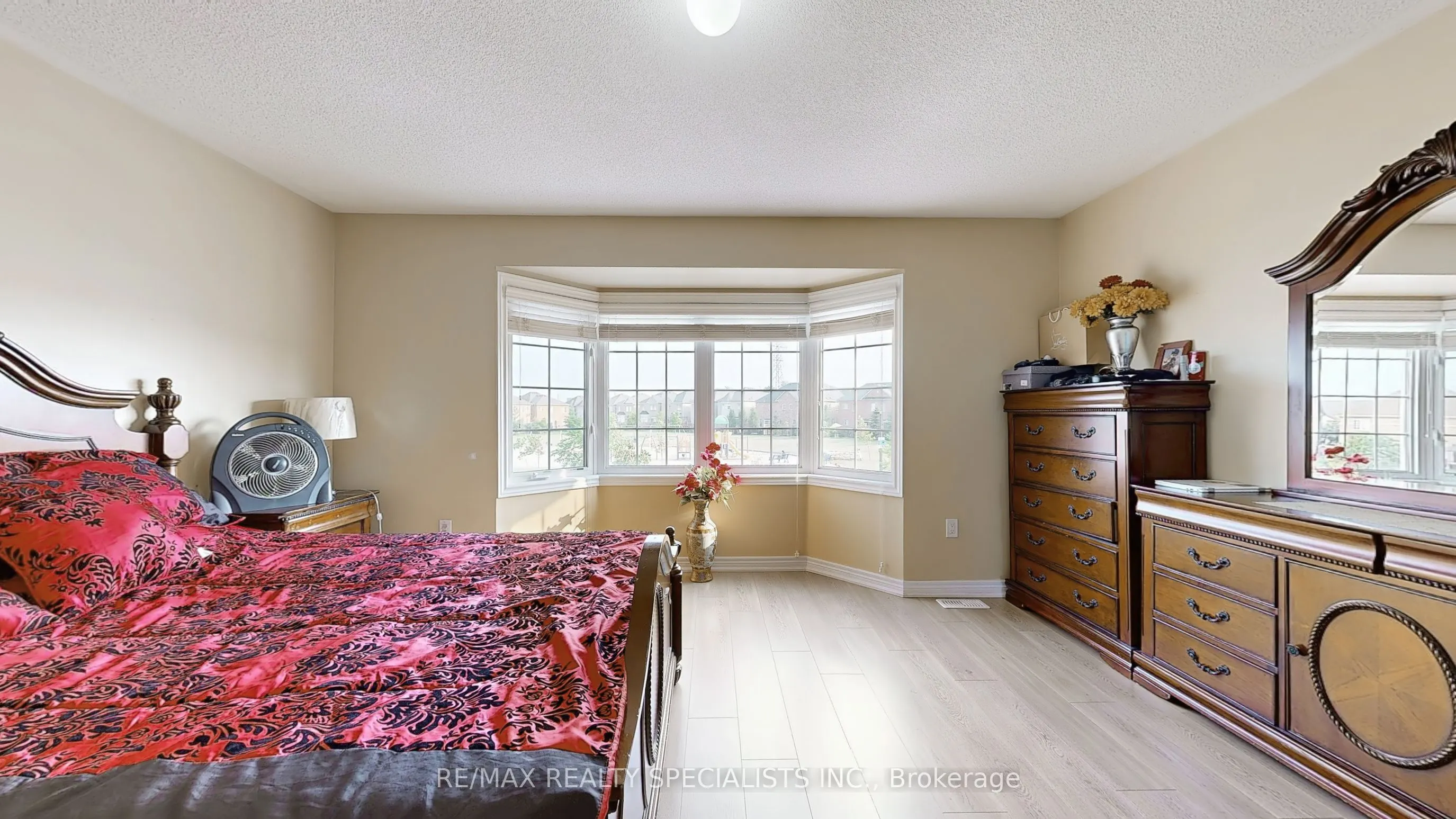 53 Heatherglen Drive