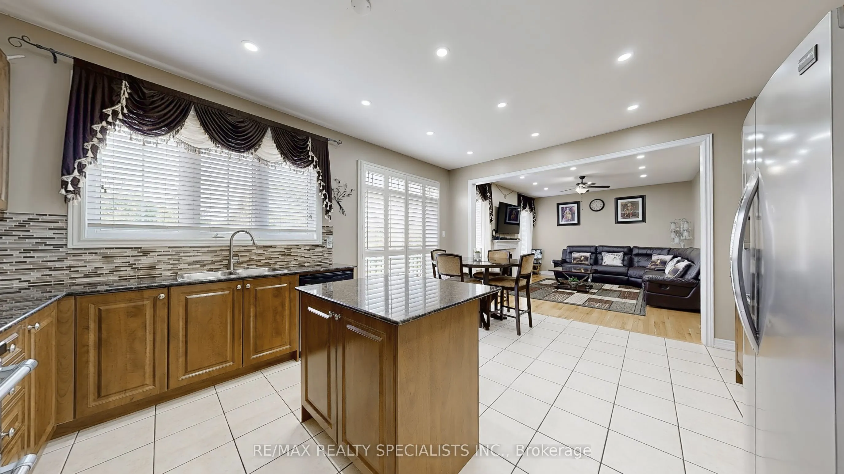 53 Heatherglen Drive