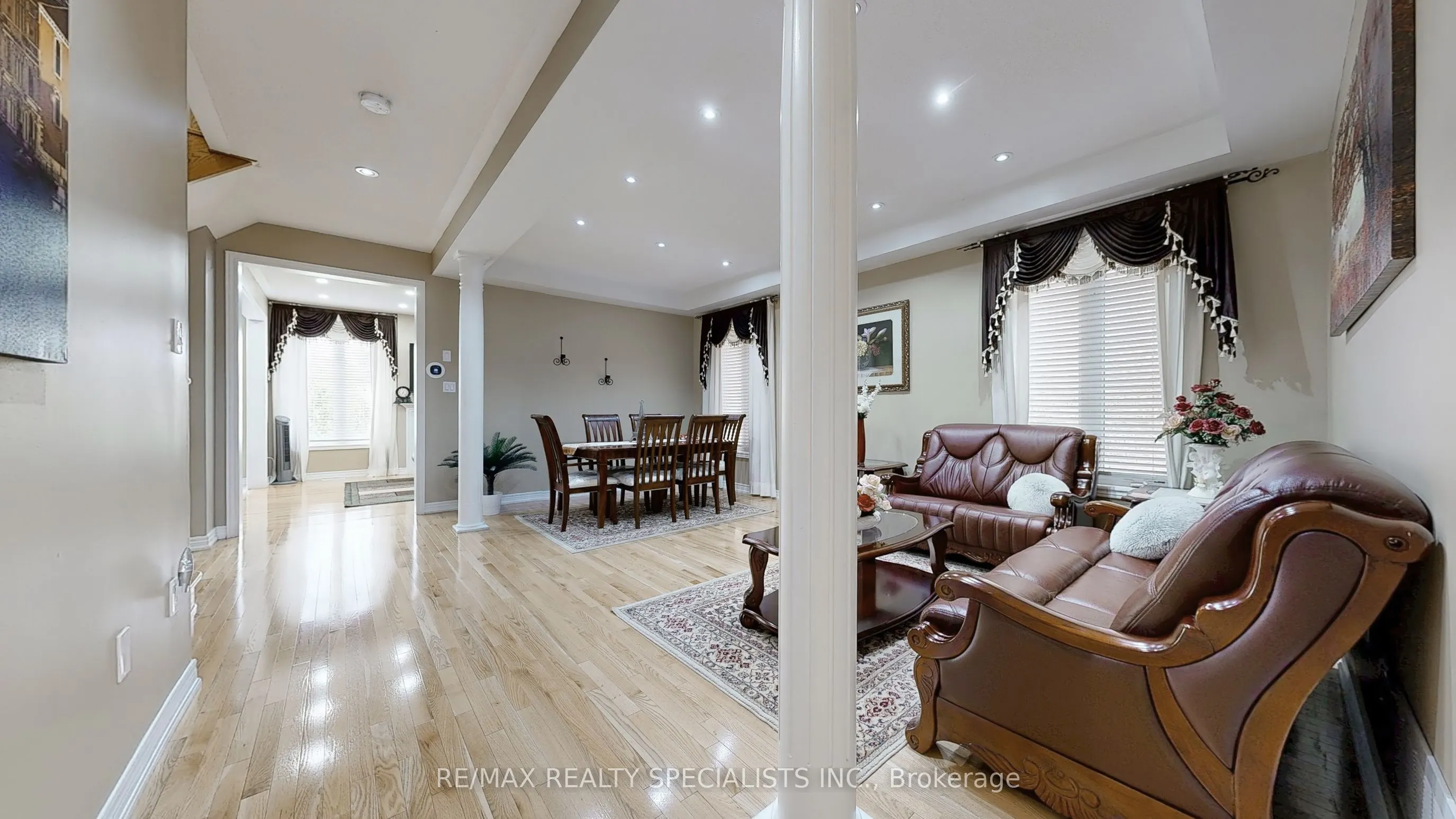 53 Heatherglen Drive