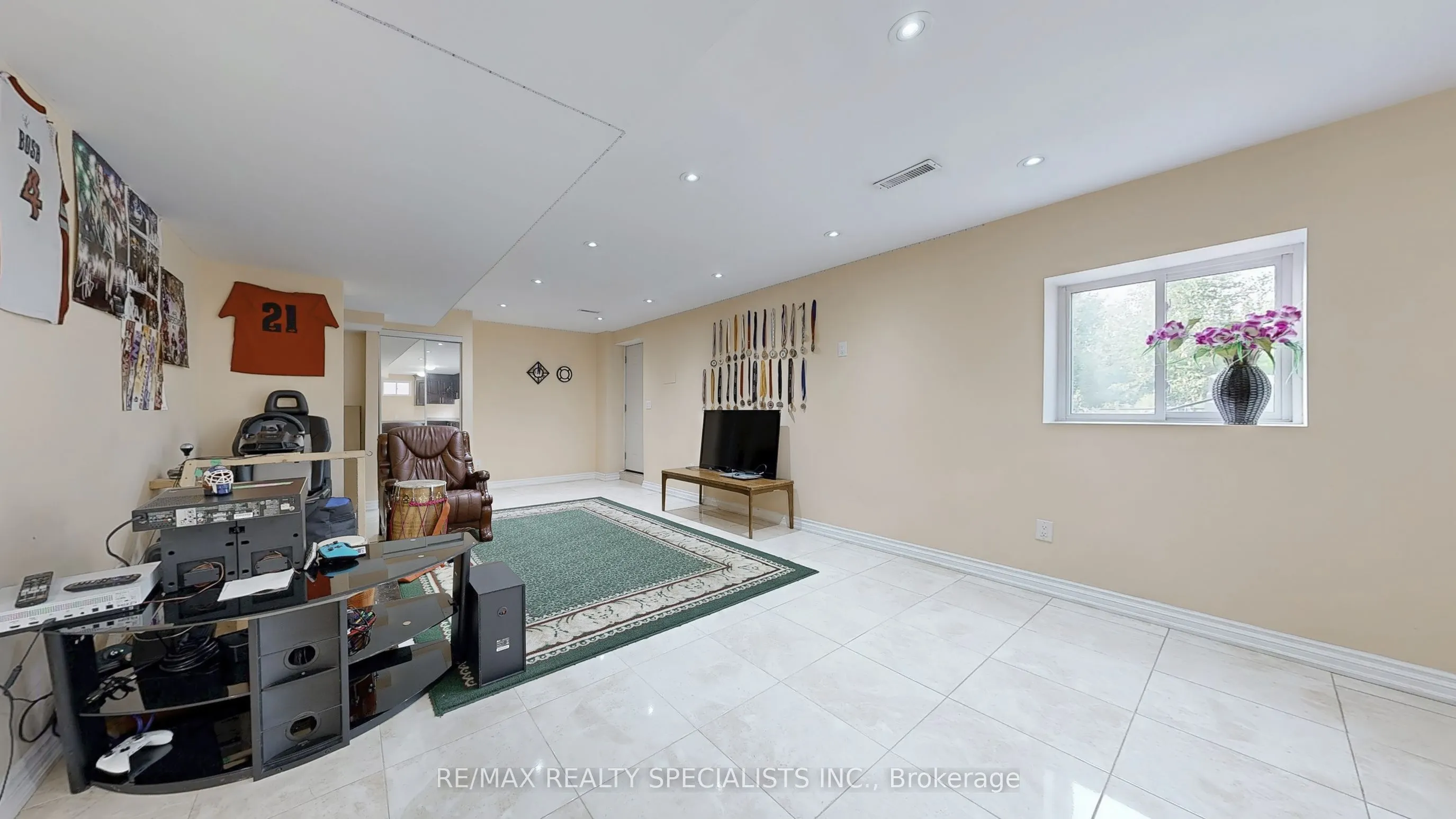53 Heatherglen Drive