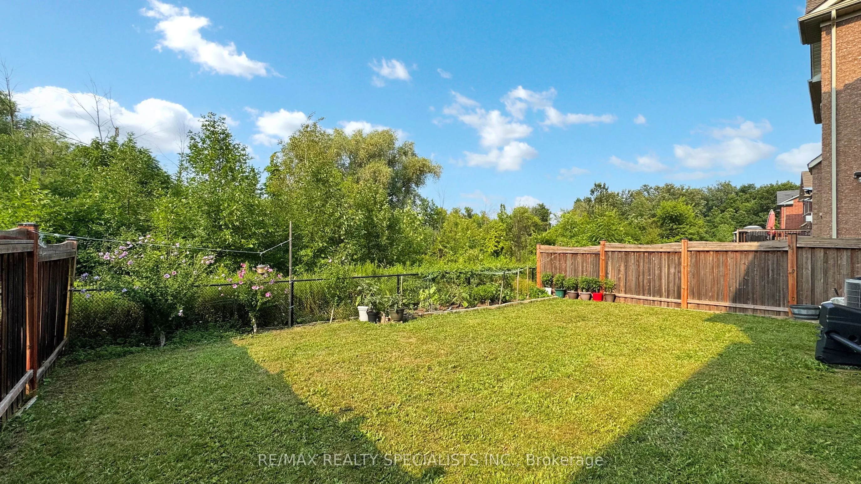 53 Heatherglen Drive