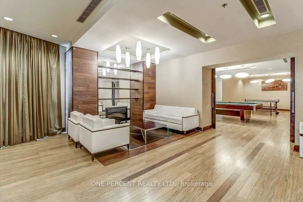 90 Absolute Avenue, #602