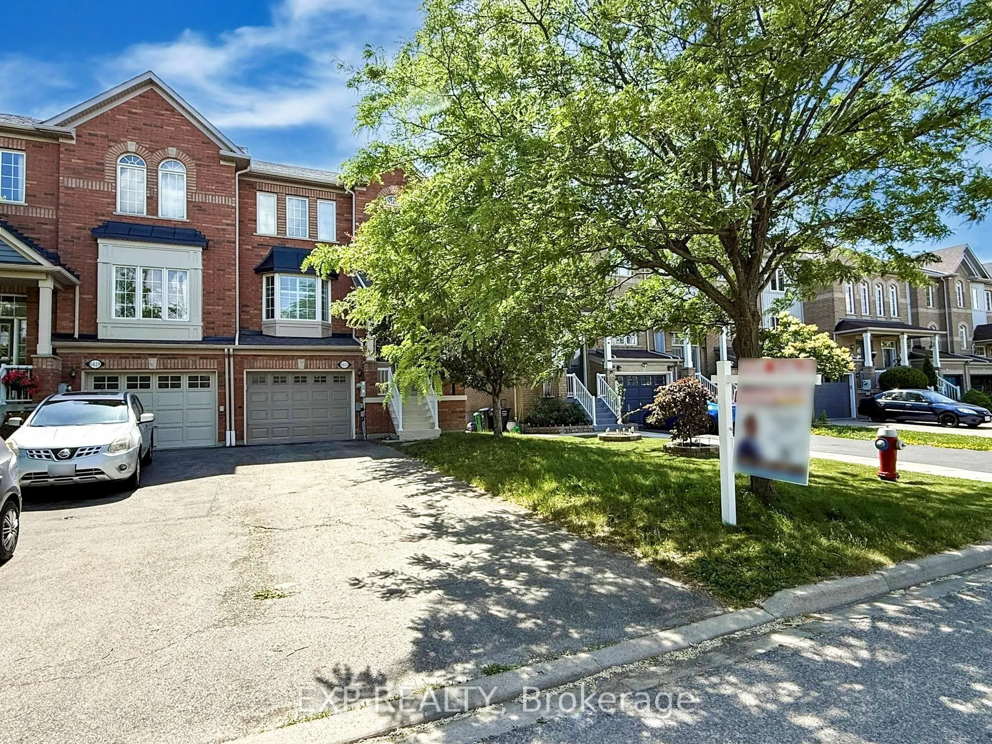 6630 Opera Glass Crescent