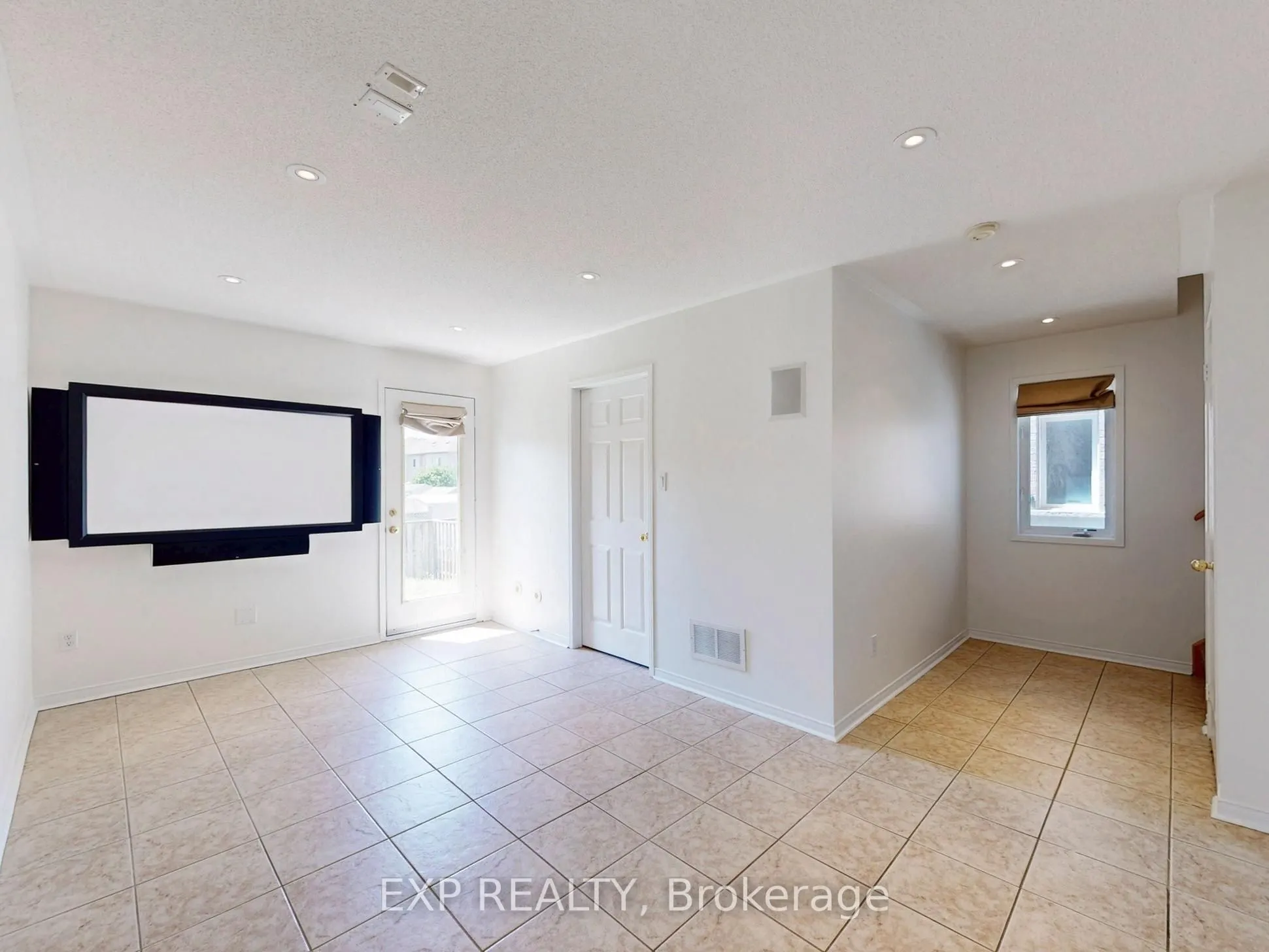 6630 Opera Glass Crescent