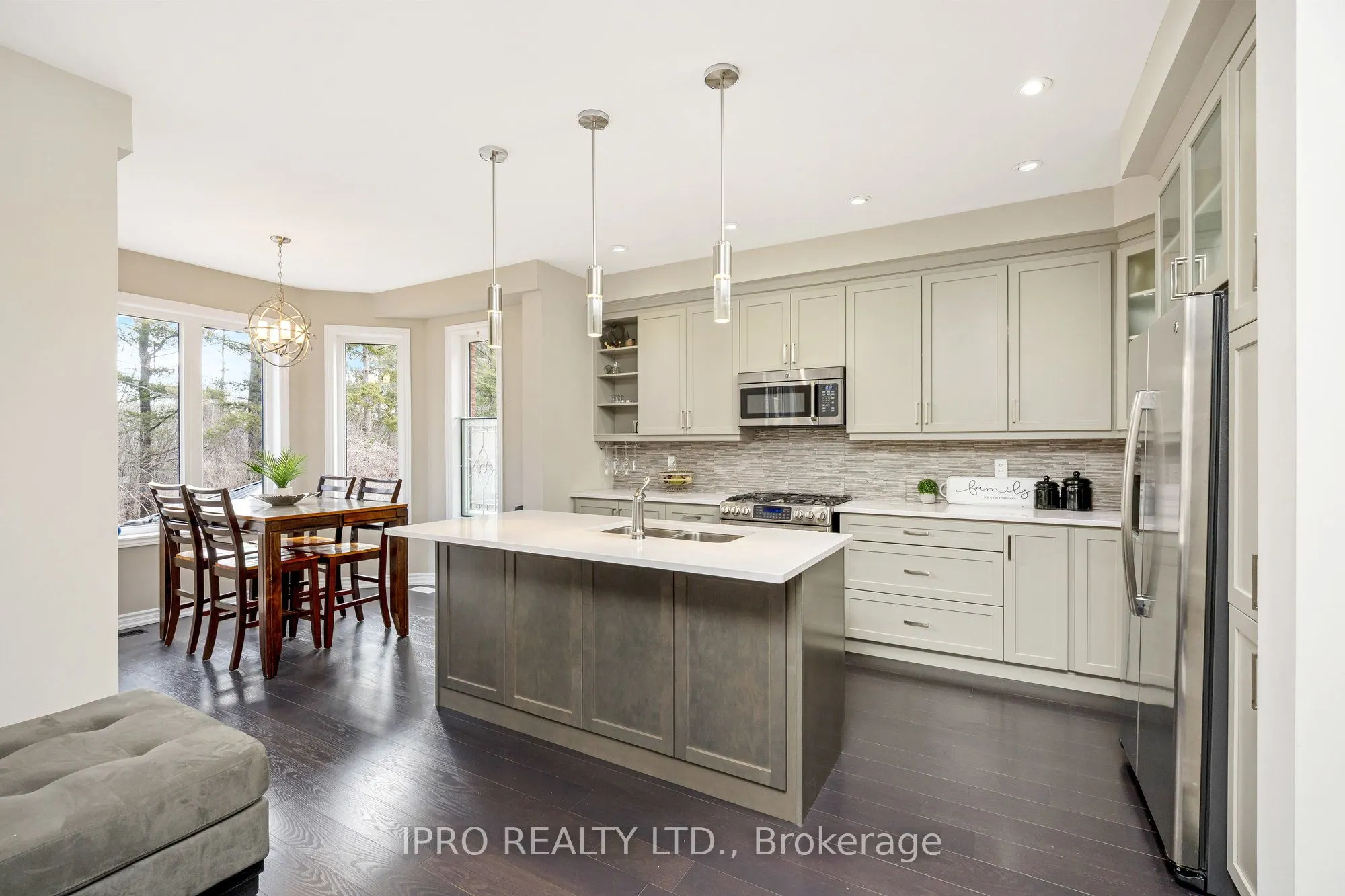 25 Upper Canada Court