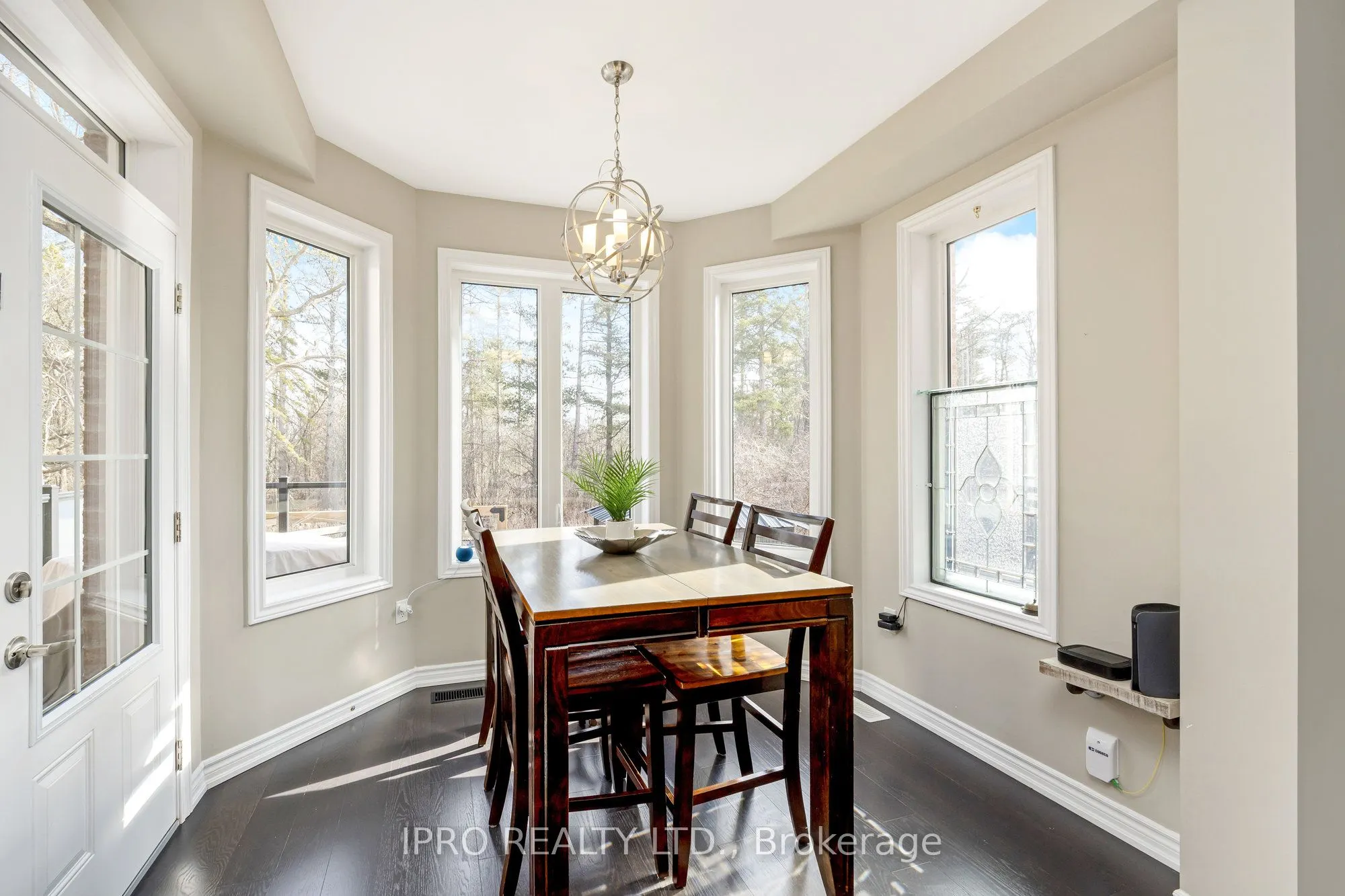 25 Upper Canada Court