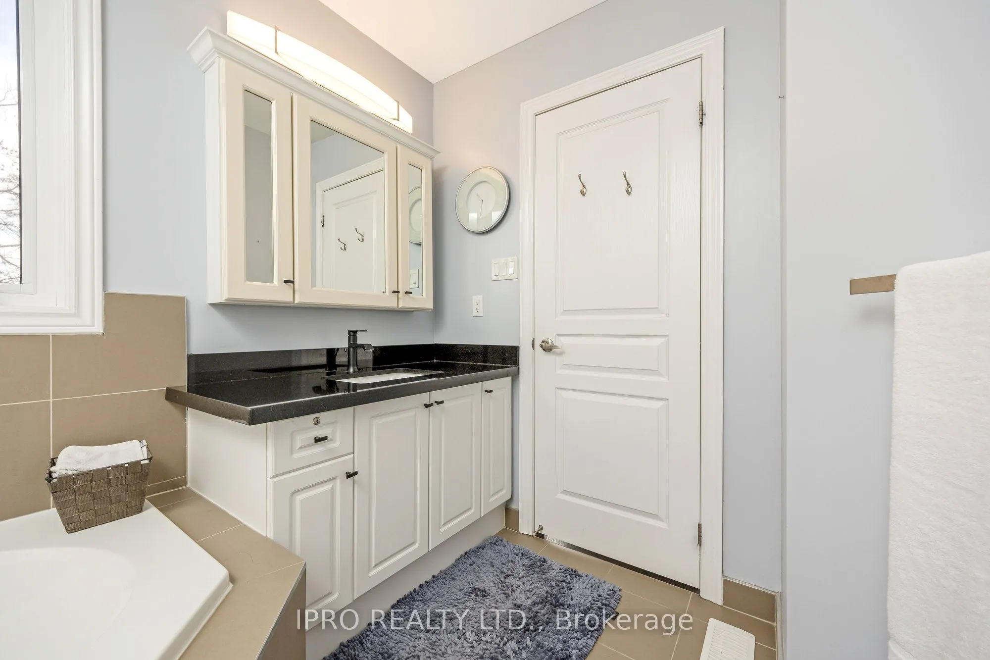 25 Upper Canada Court