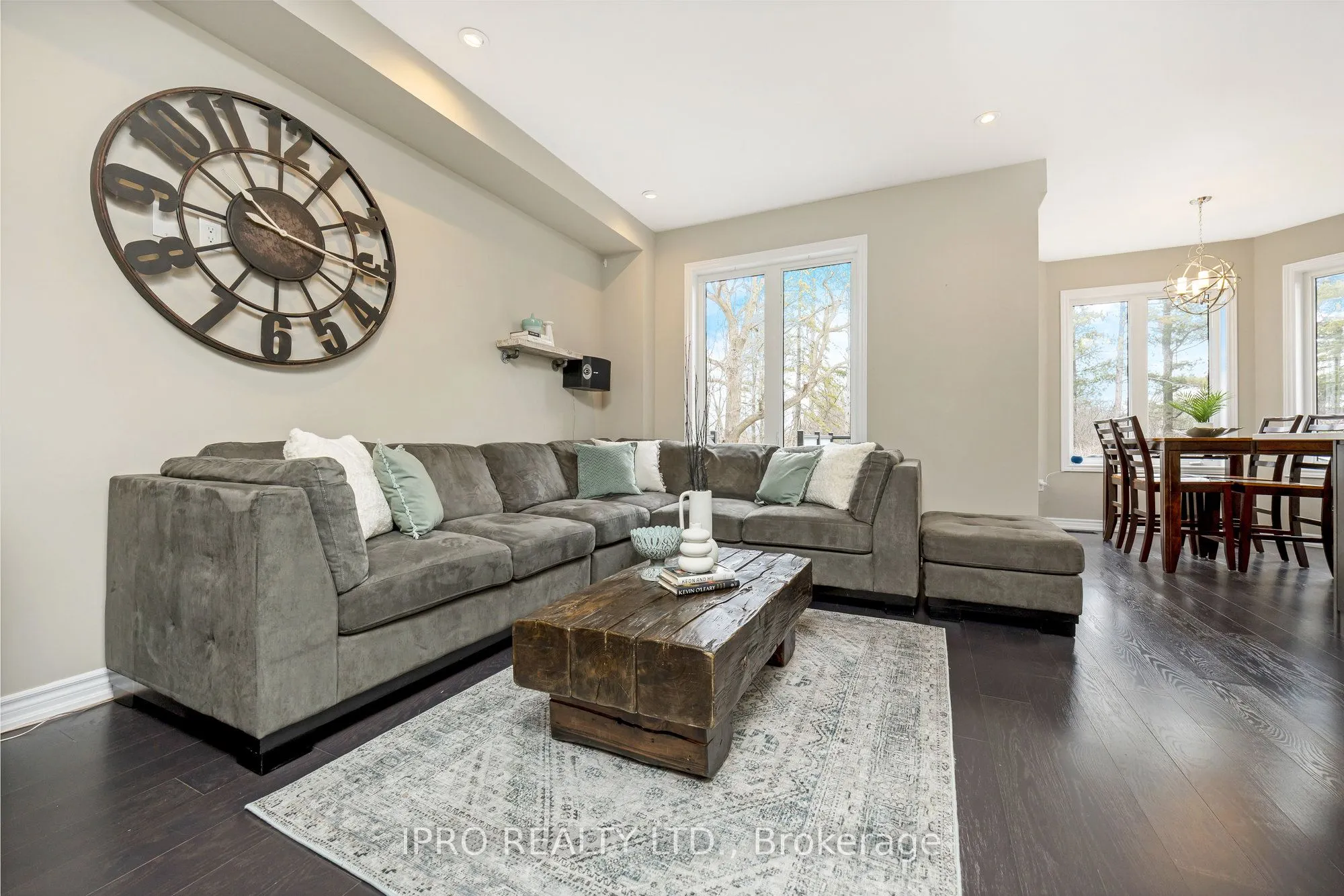 25 Upper Canada Court