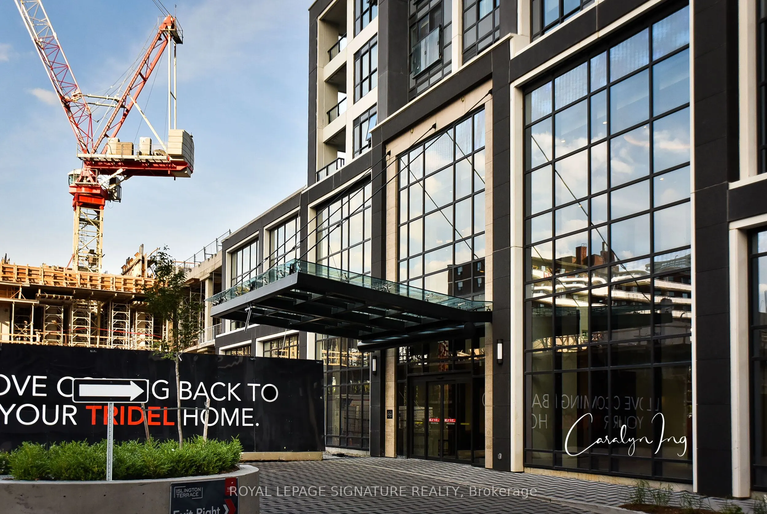 7 Mabelle Avenue, #3203
