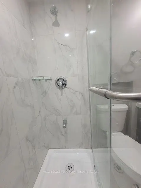 76 Nelson Street W, #2