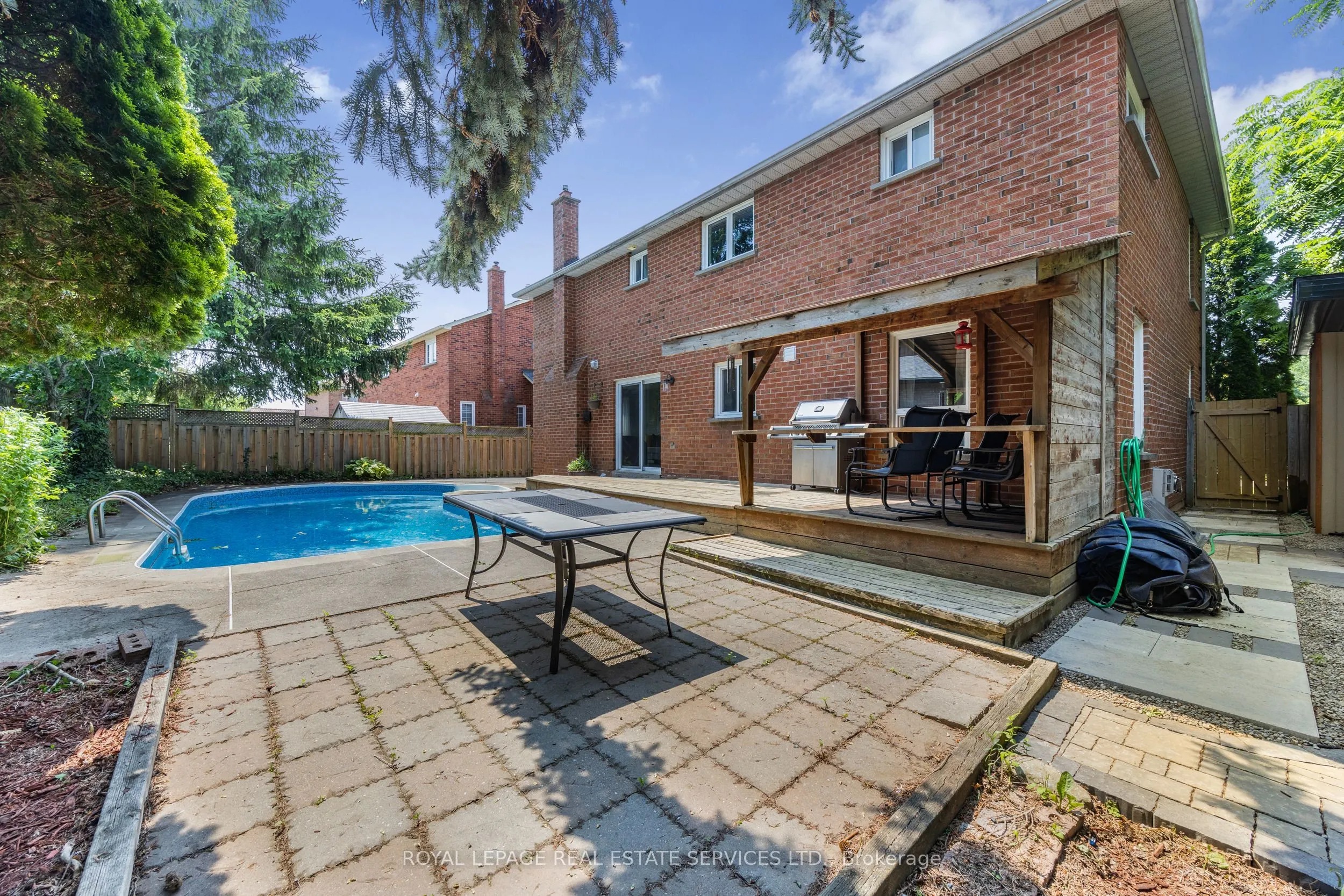 3551 Wass Crescent