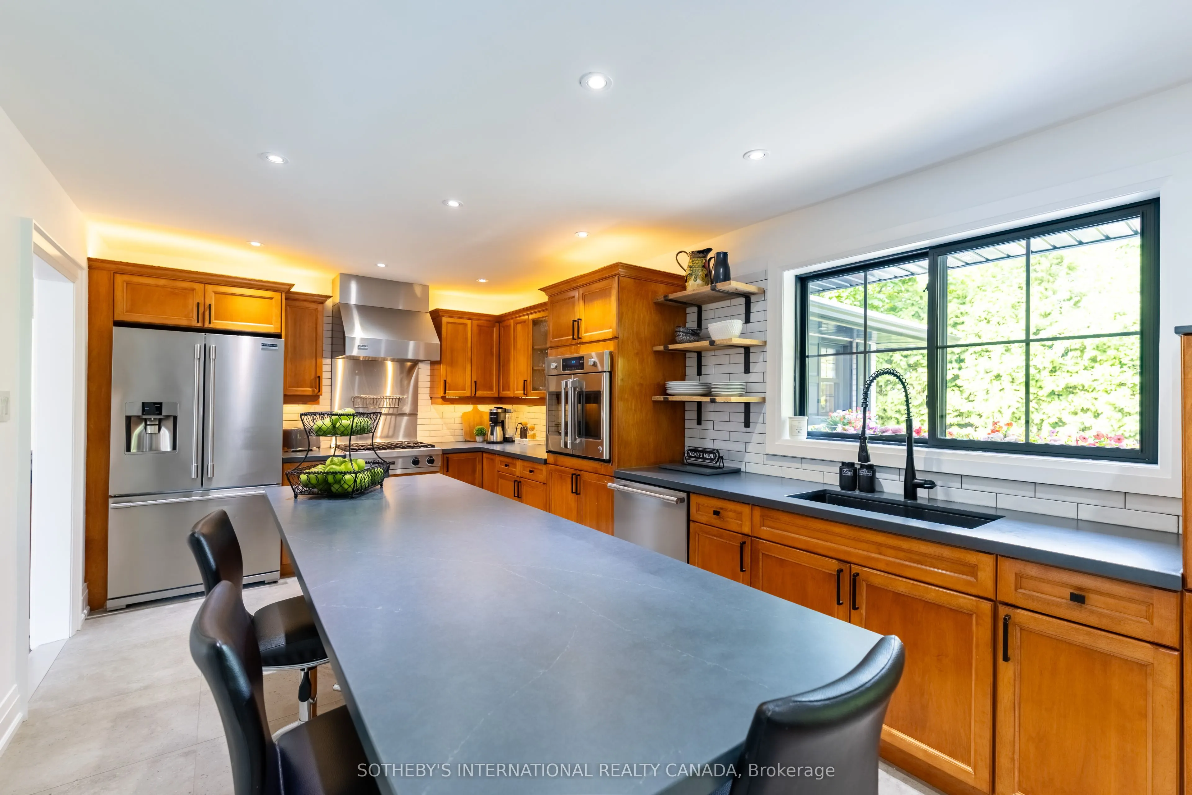 7 Welbrooke Place
