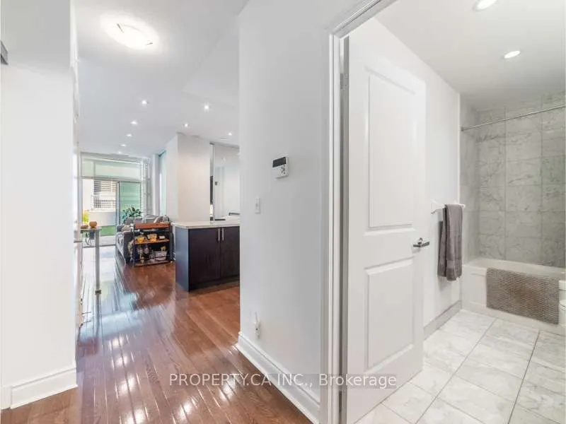 1910 Lake Shore Boulevard W, #503