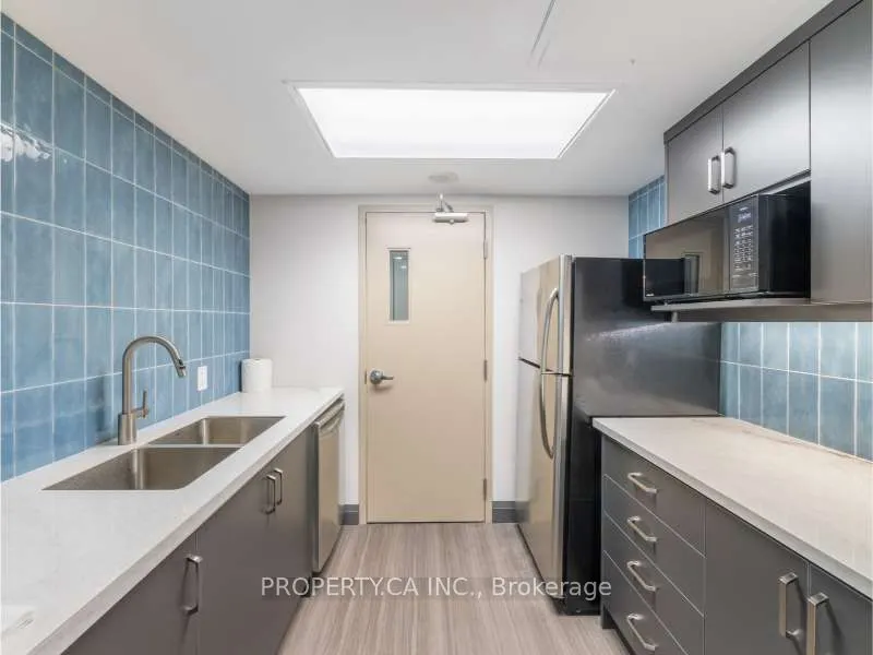 1910 Lake Shore Boulevard W, #503