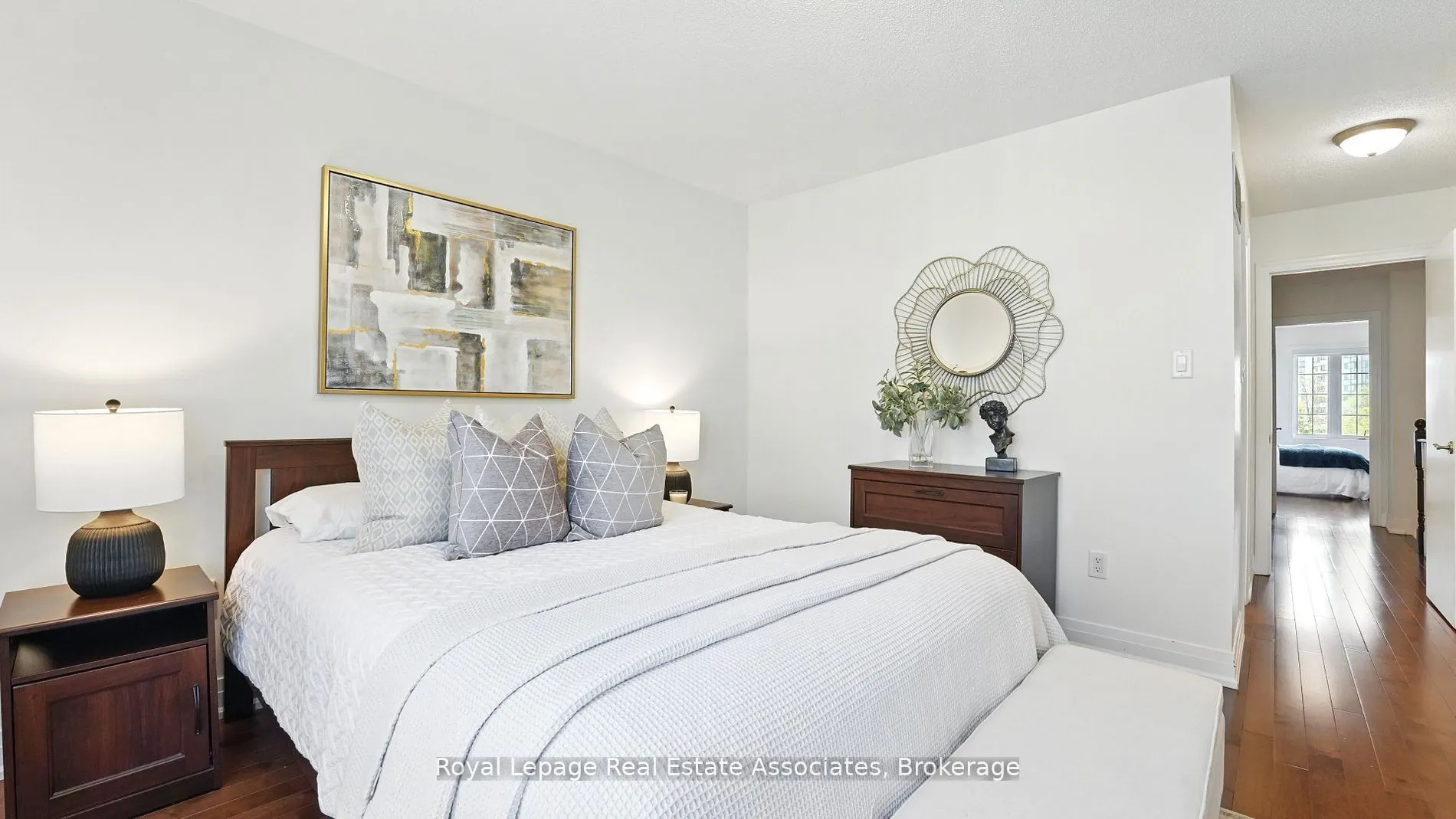 1355 Rathburn Road E, #35