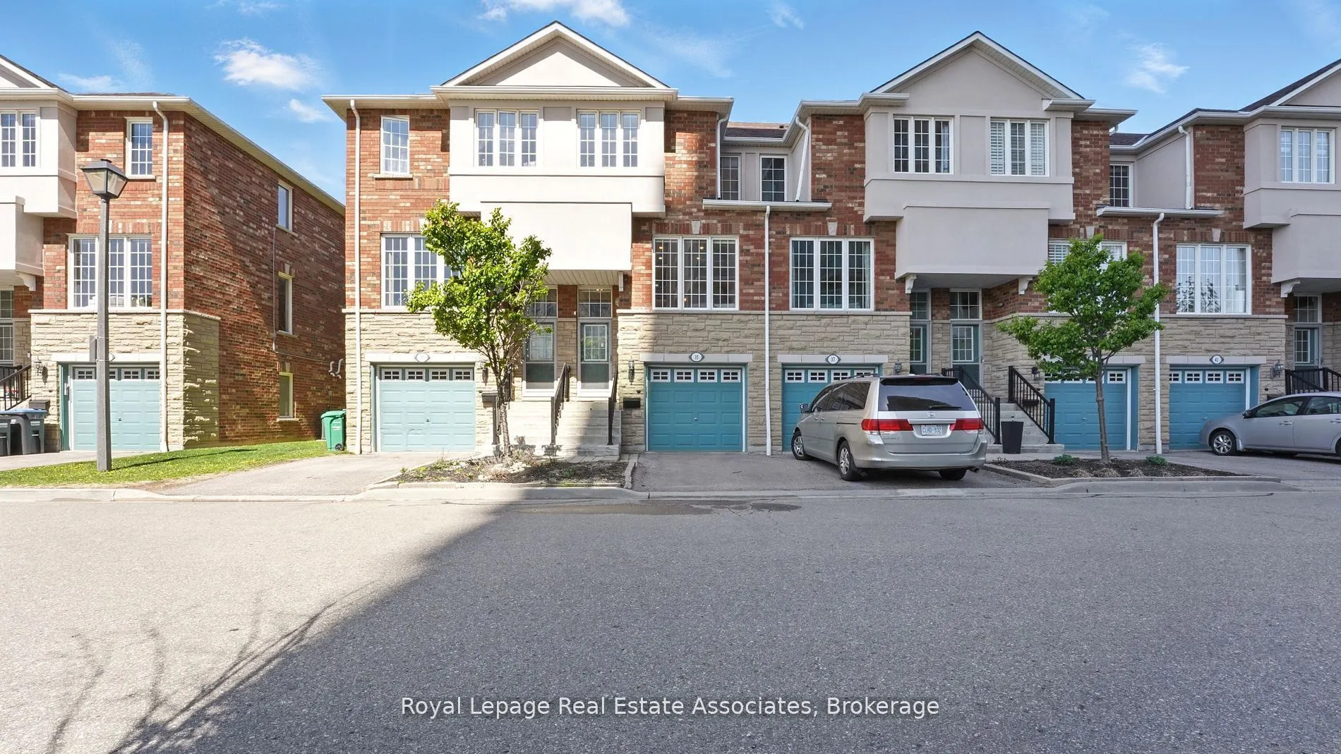 1355 Rathburn Road E, #35