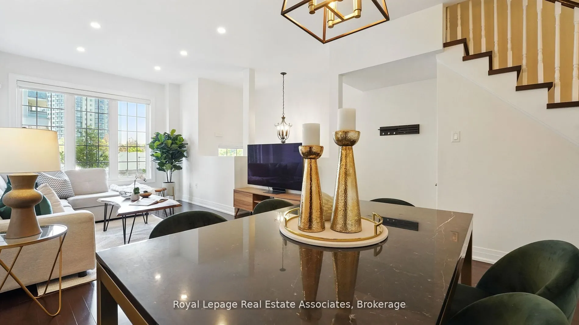 1355 Rathburn Road E, #35