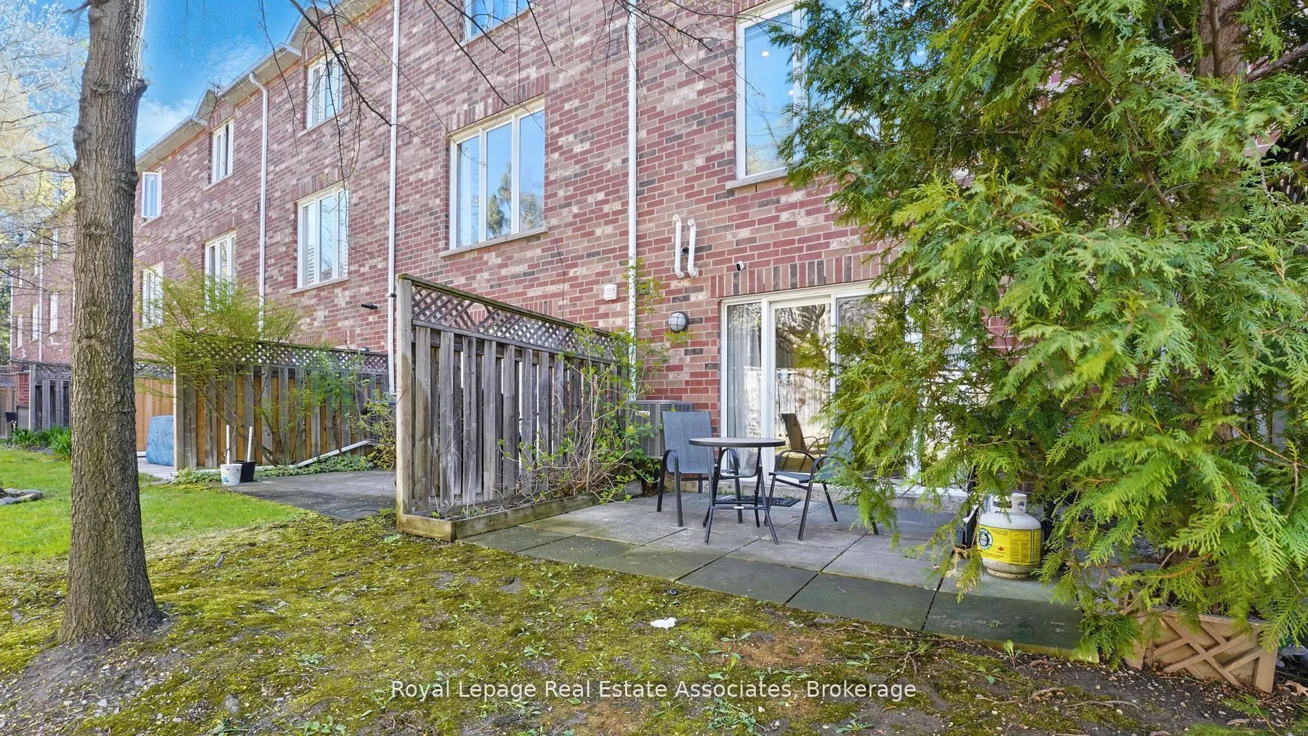 1355 Rathburn Road E, #35