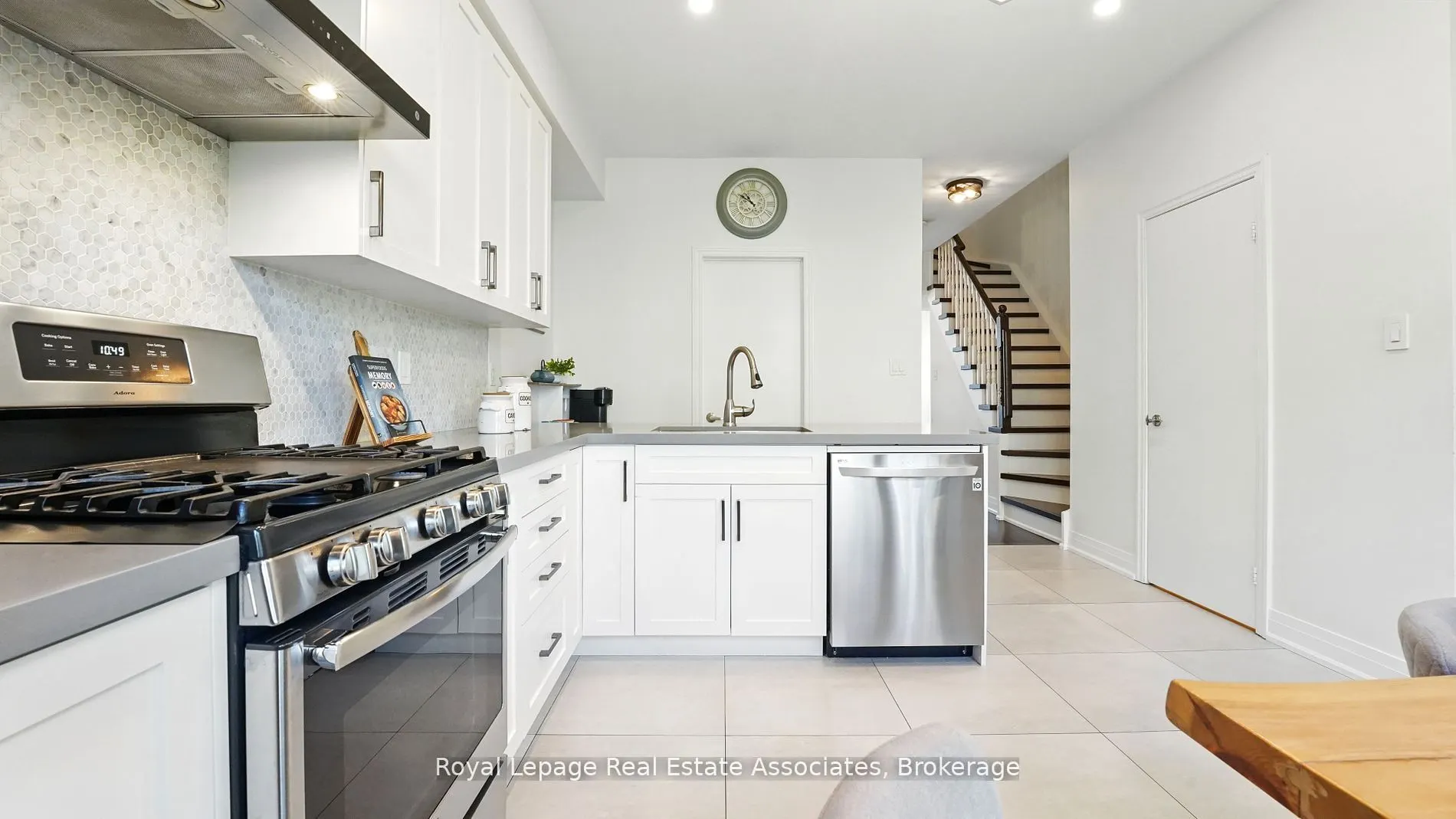 1355 Rathburn Road E, #35