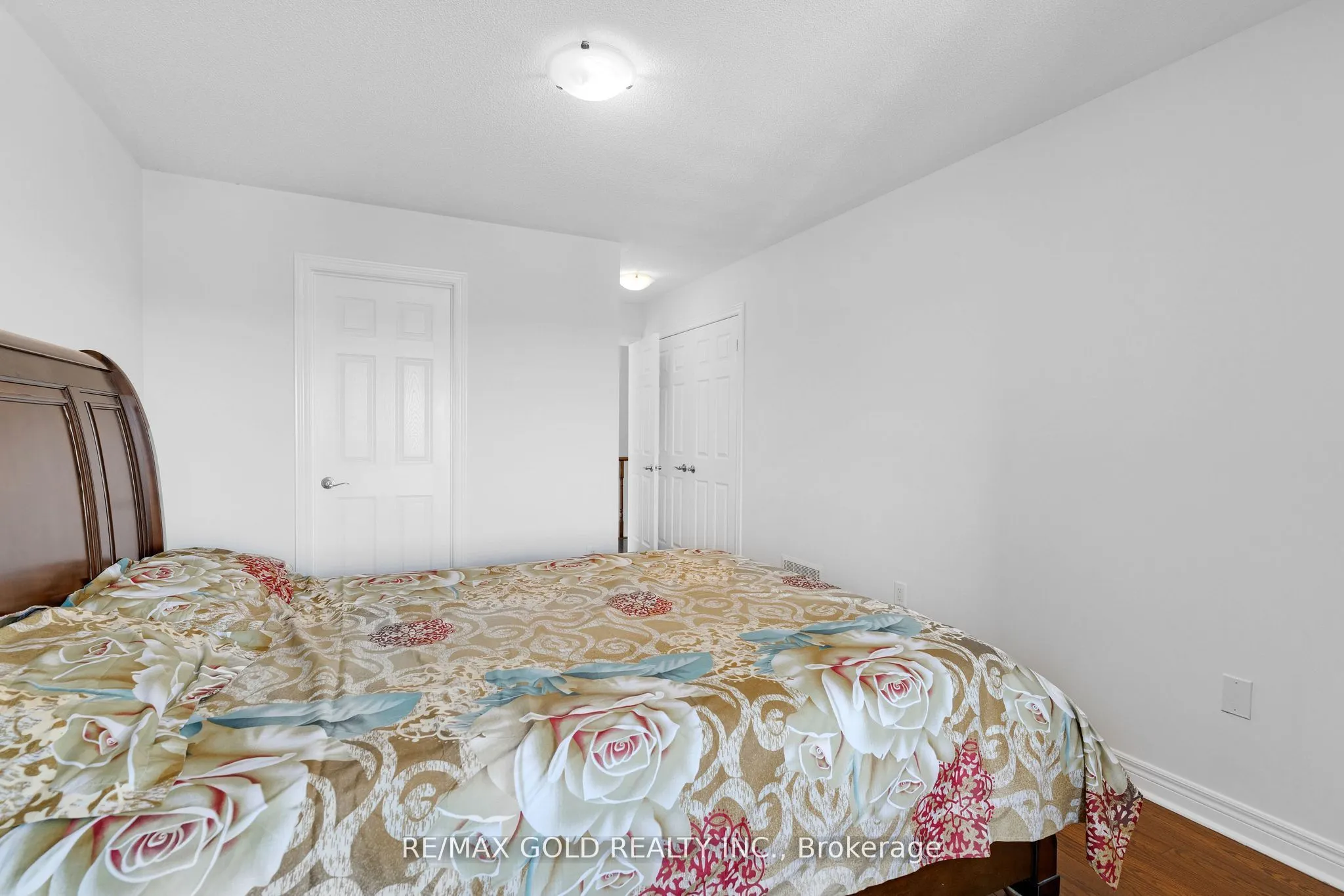 21 Cottonfield Circle