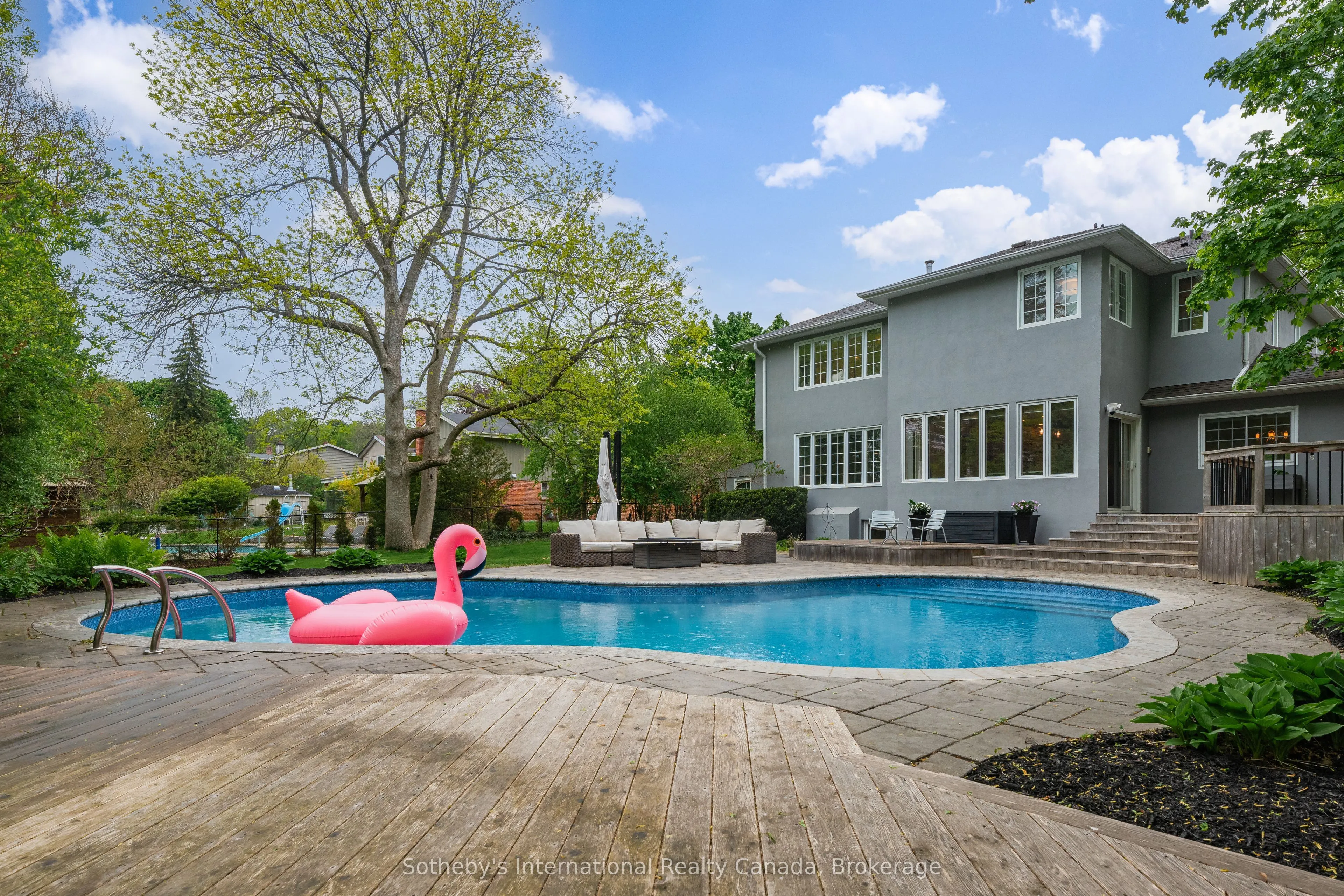 130 Blyth Crescent