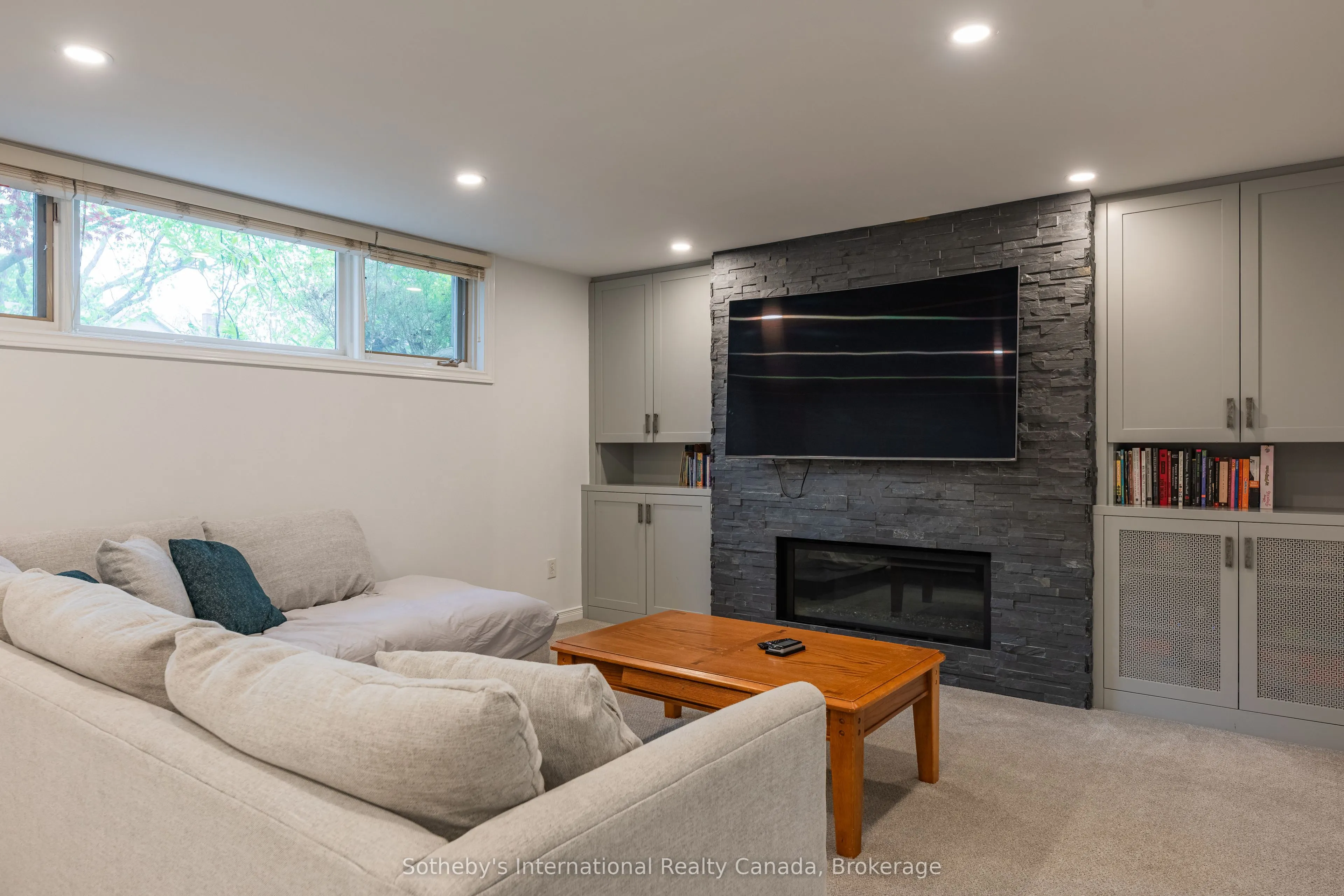 130 Blyth Crescent