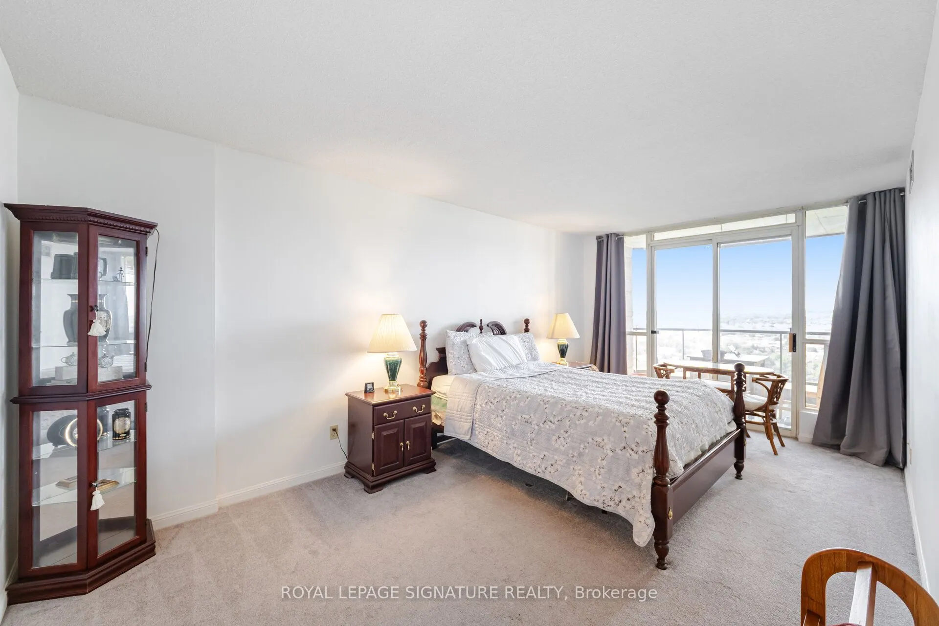 55 Kingsbridge Garden Circle, #1501