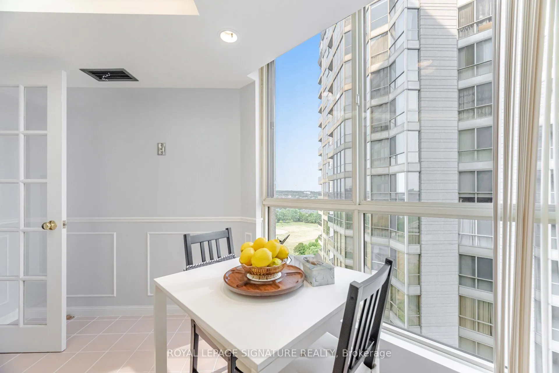 55 Kingsbridge Garden Circle, #1501