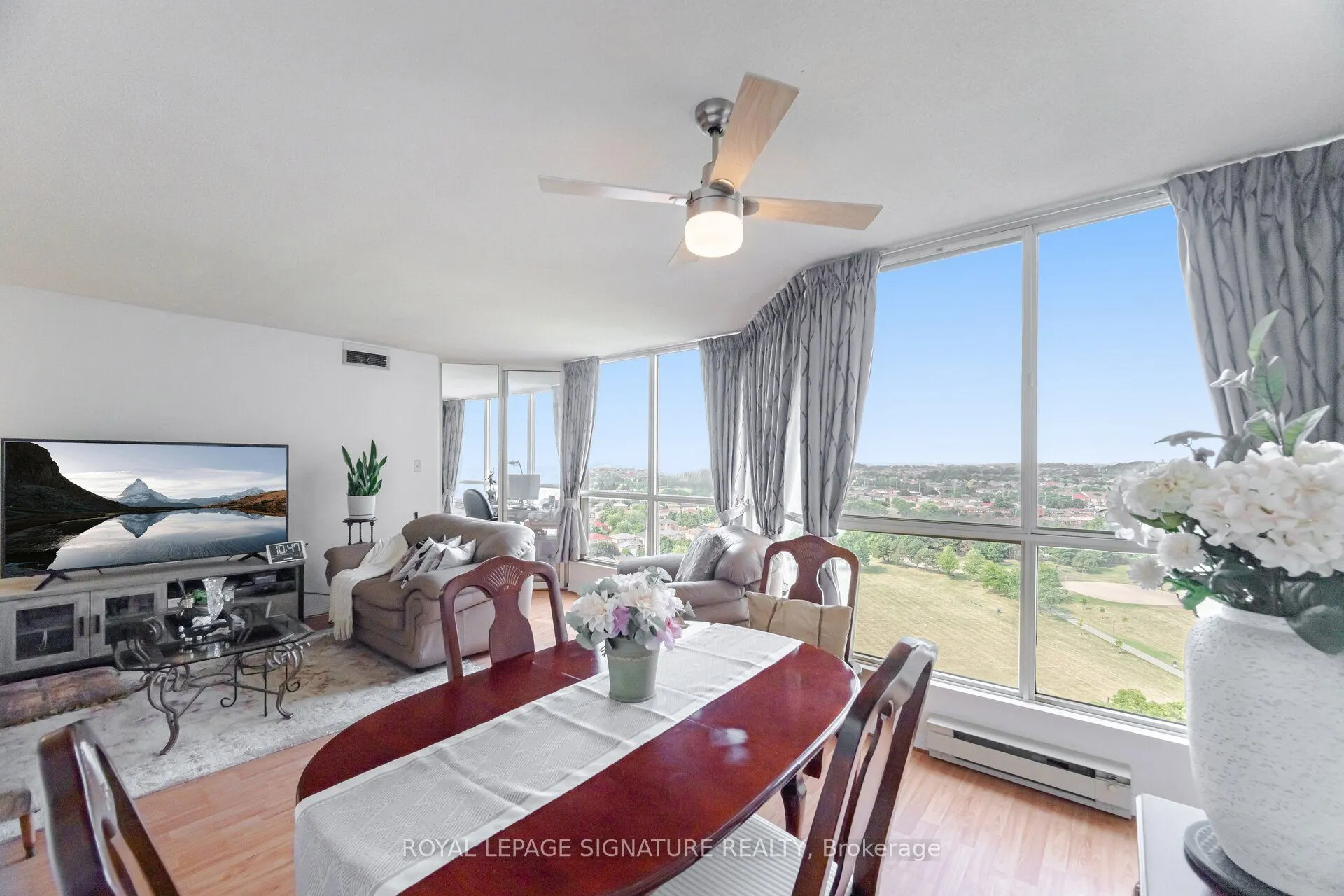 55 Kingsbridge Garden Circle, #1501