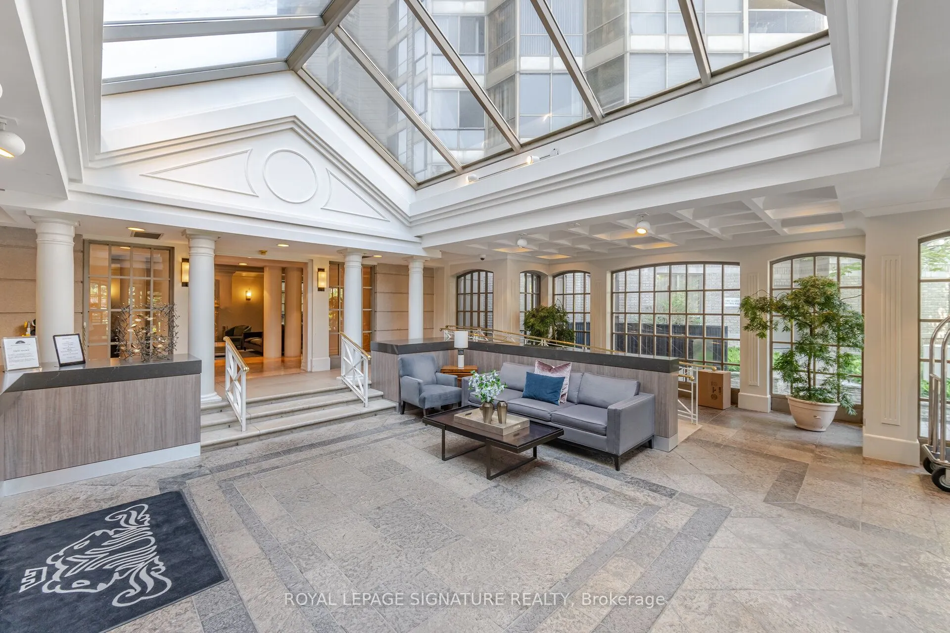 55 Kingsbridge Garden Circle, #1501