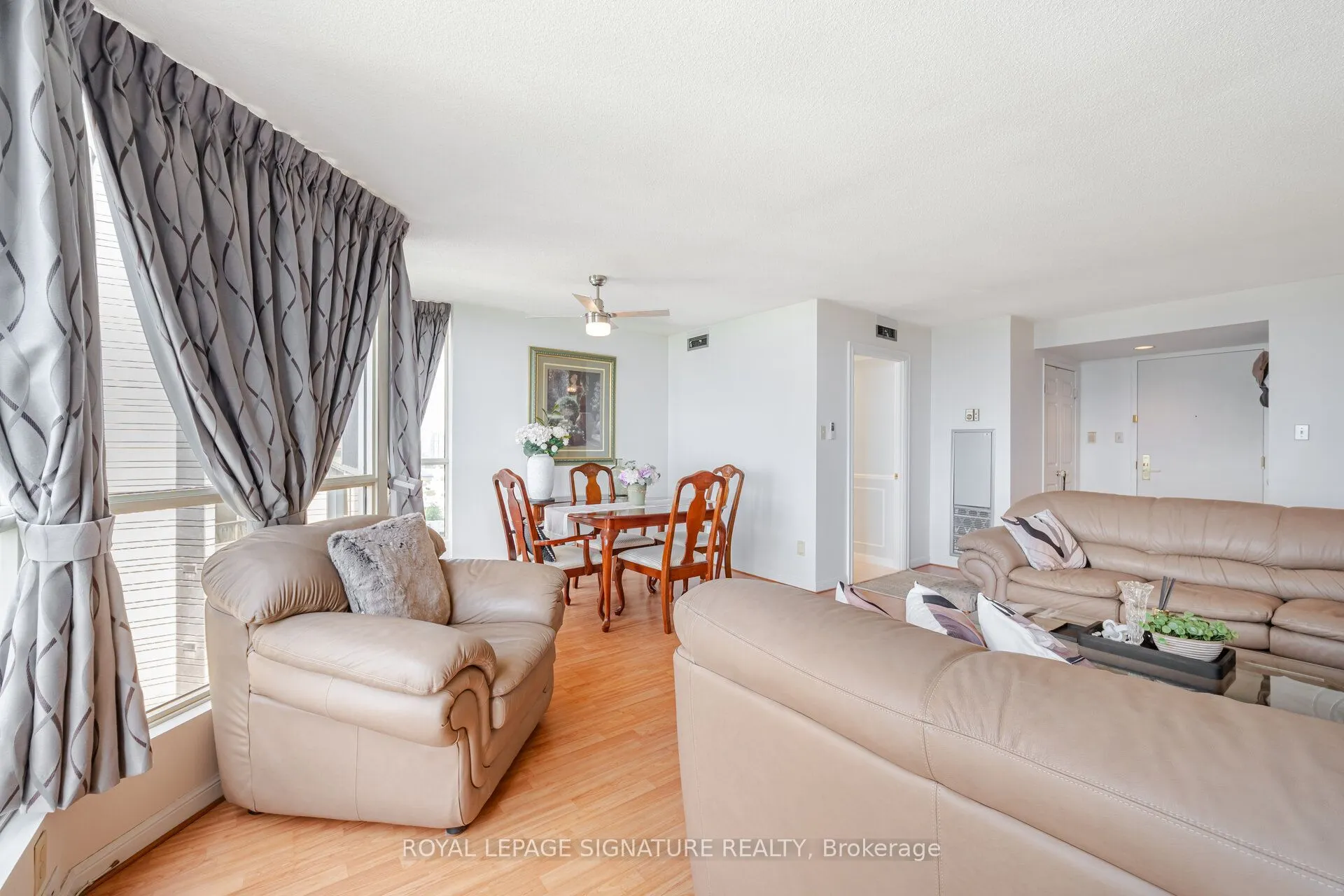 55 Kingsbridge Garden Circle, #1501