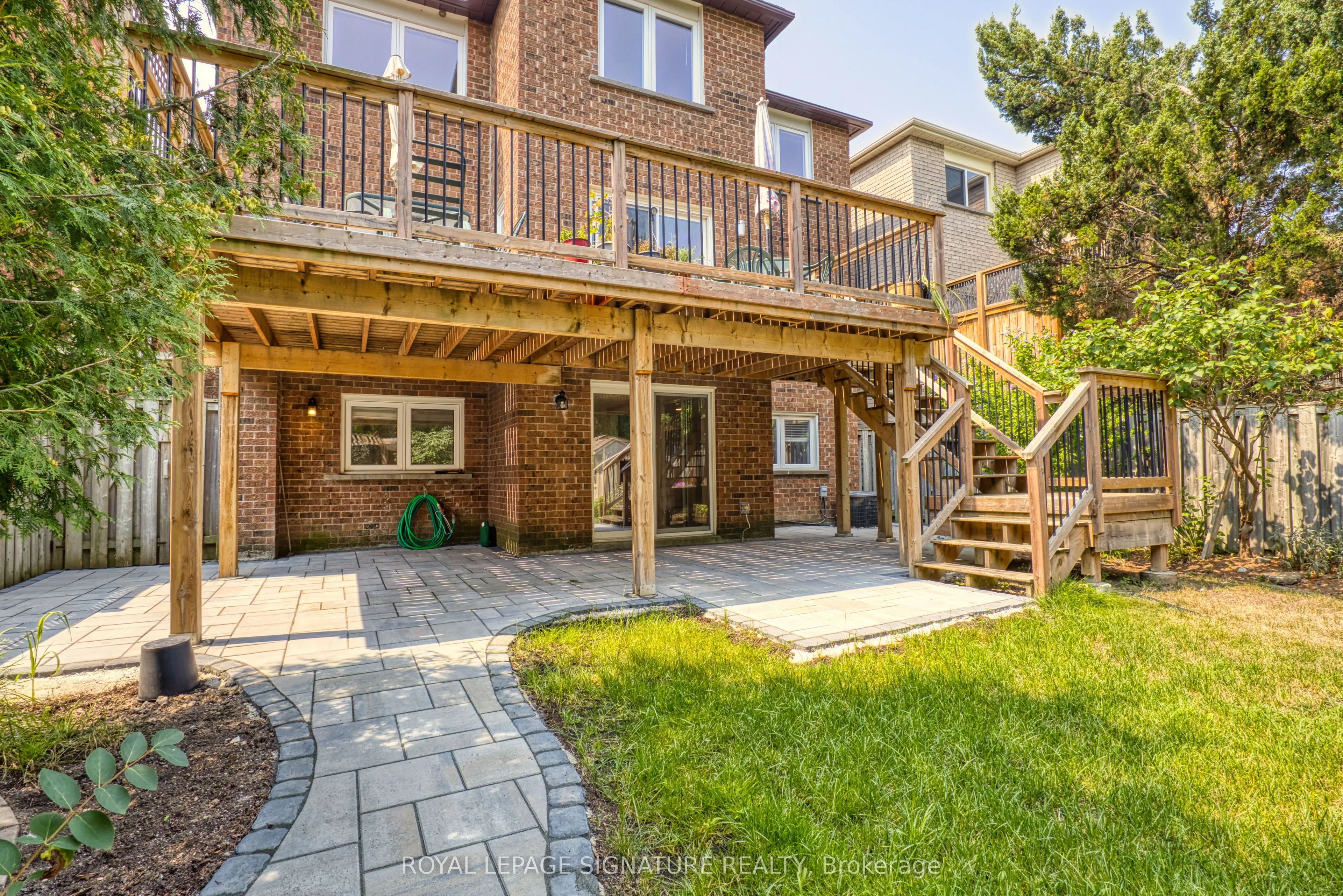 6593 Eastridge Road