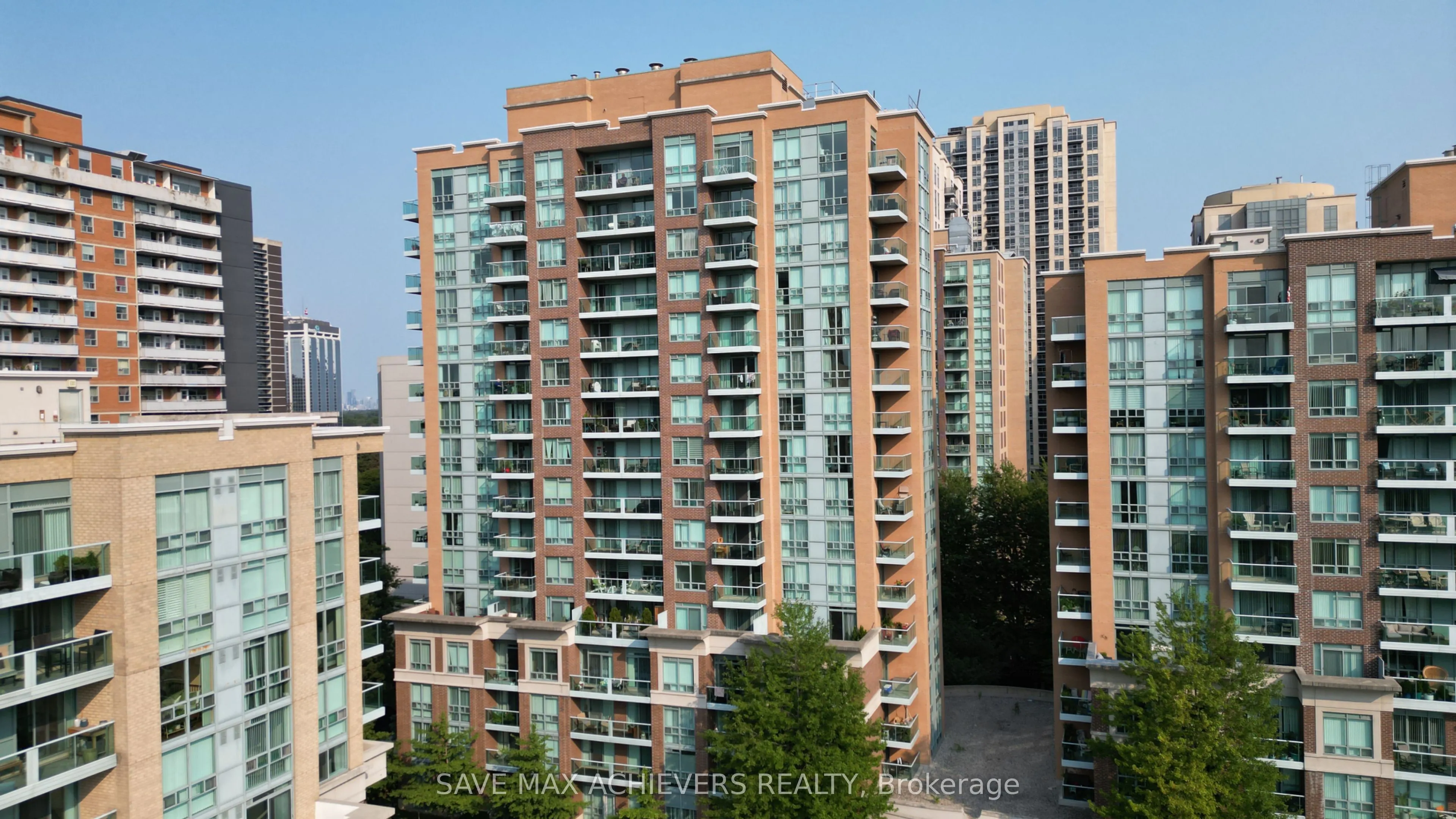 15 Michael Power Place, #604