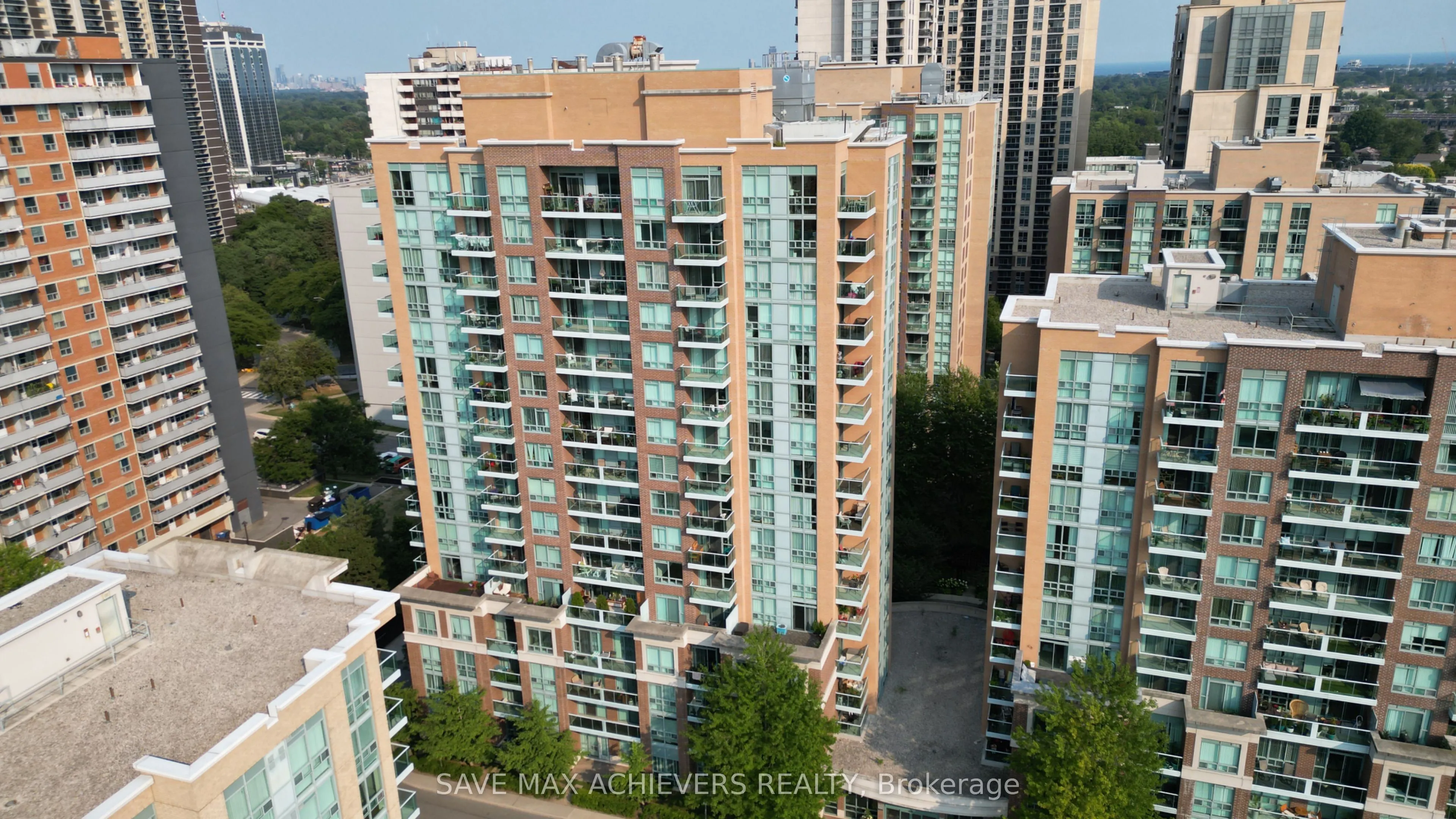 15 Michael Power Place, #604