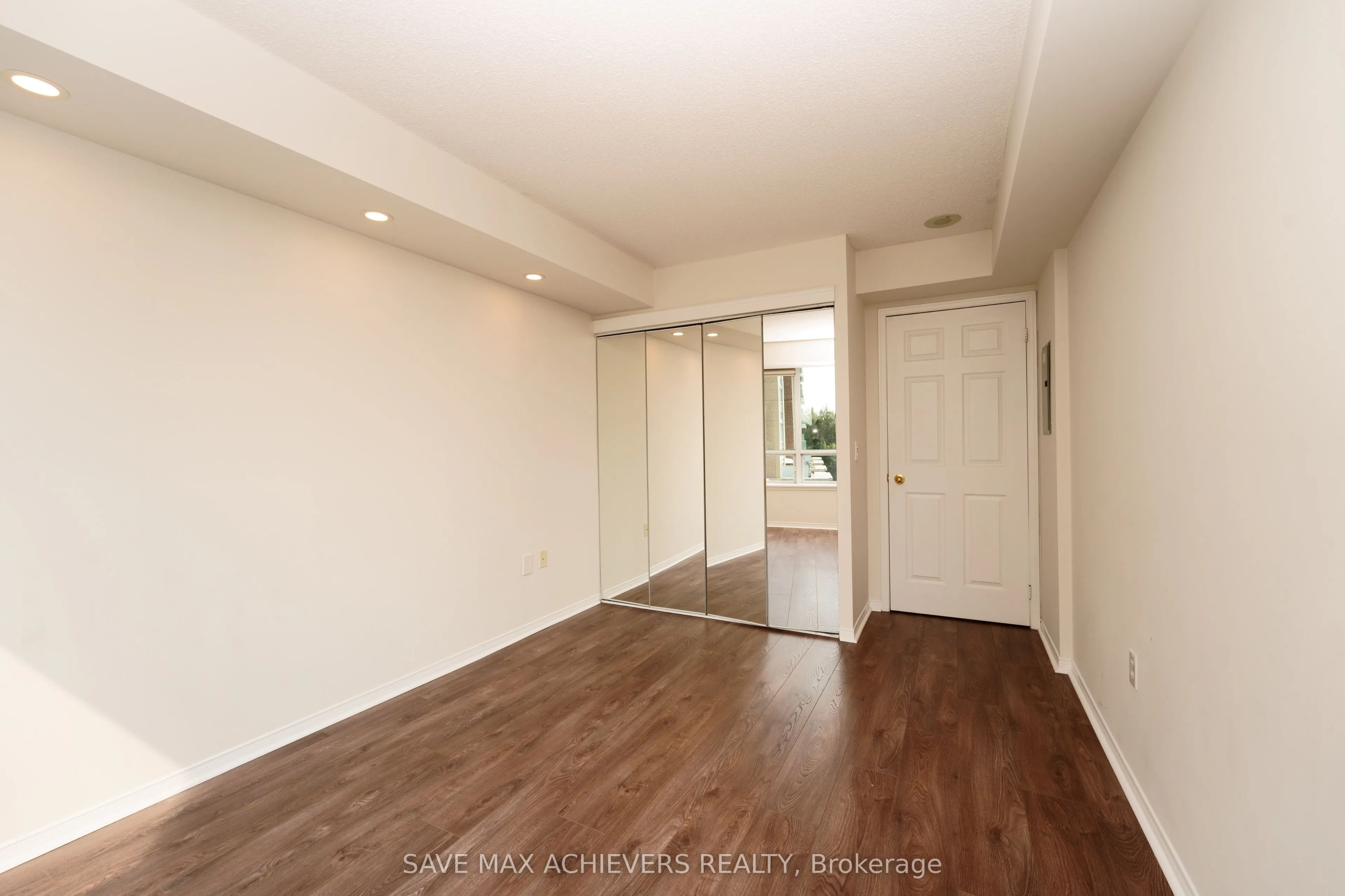15 Michael Power Place, #604