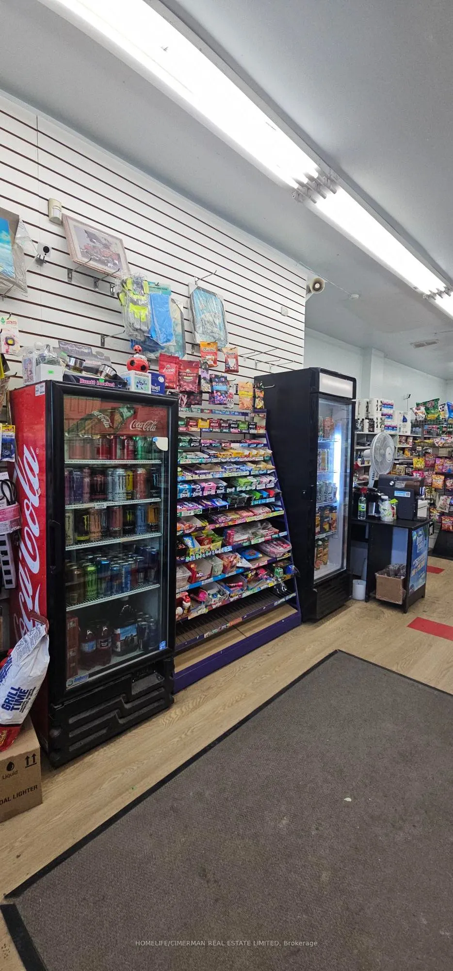 947 Lakeshore Road E