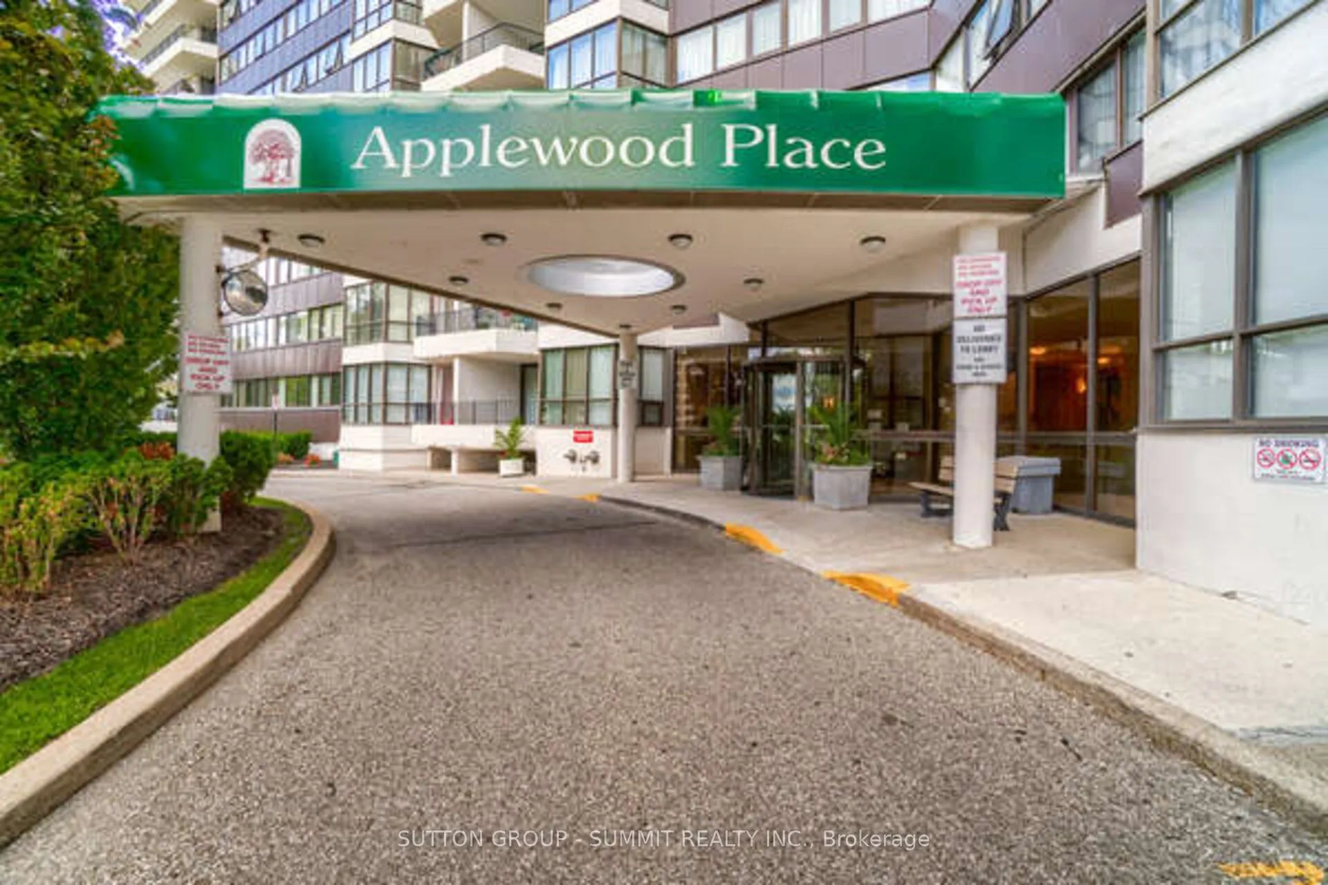 1333 Bloor Street, #316
