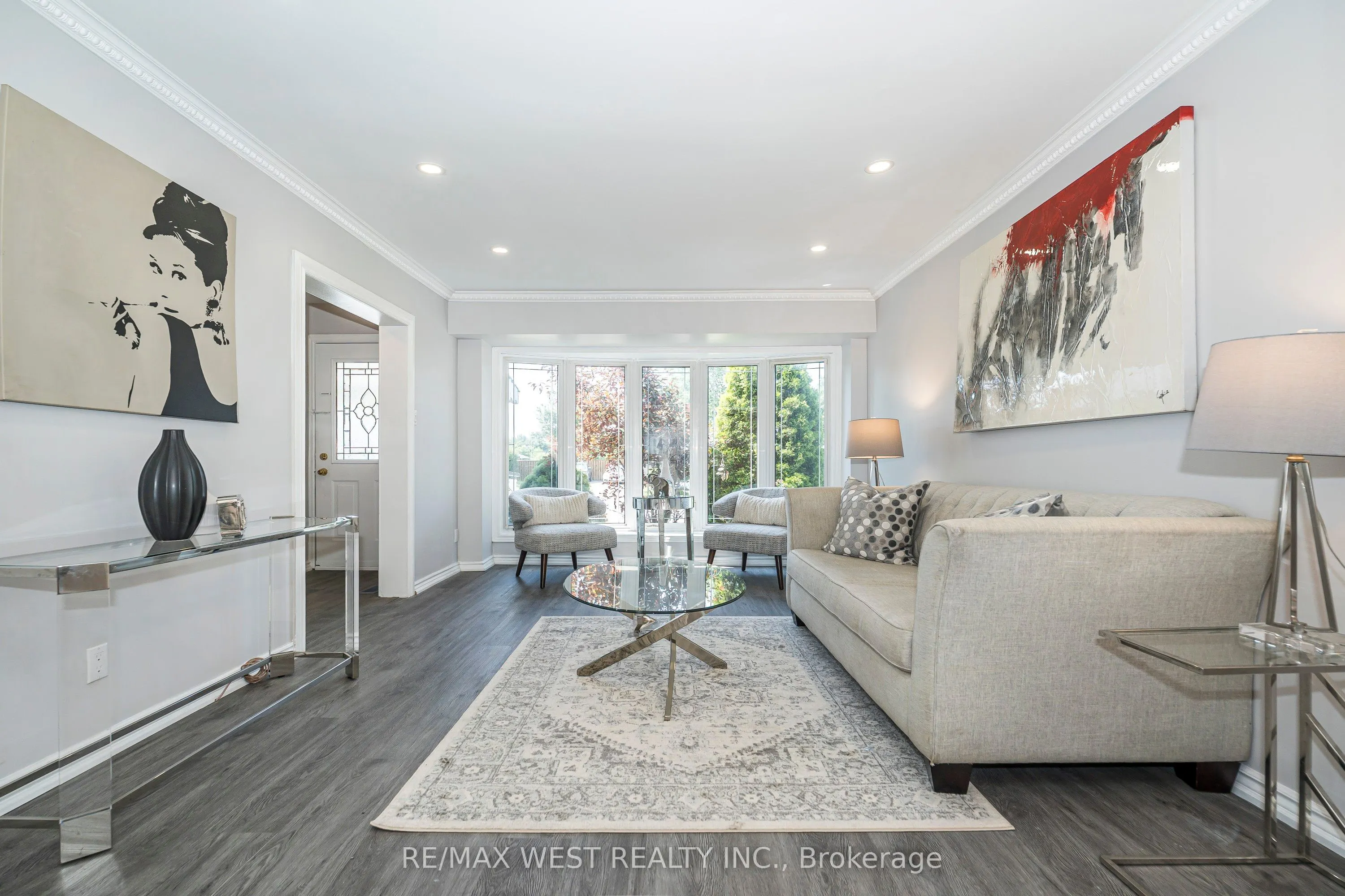 128 Avondale Boulevard