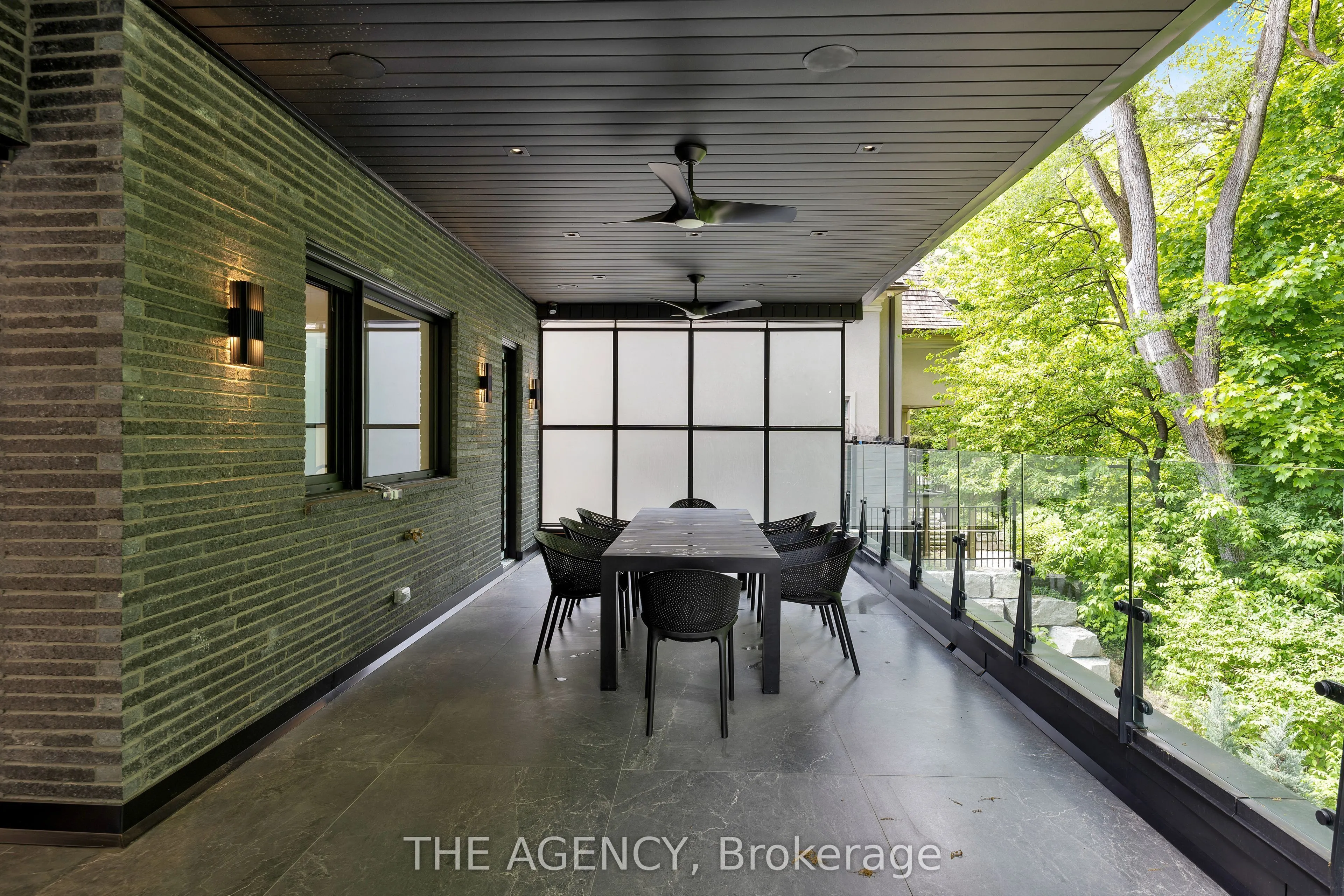91 Valecrest Drive